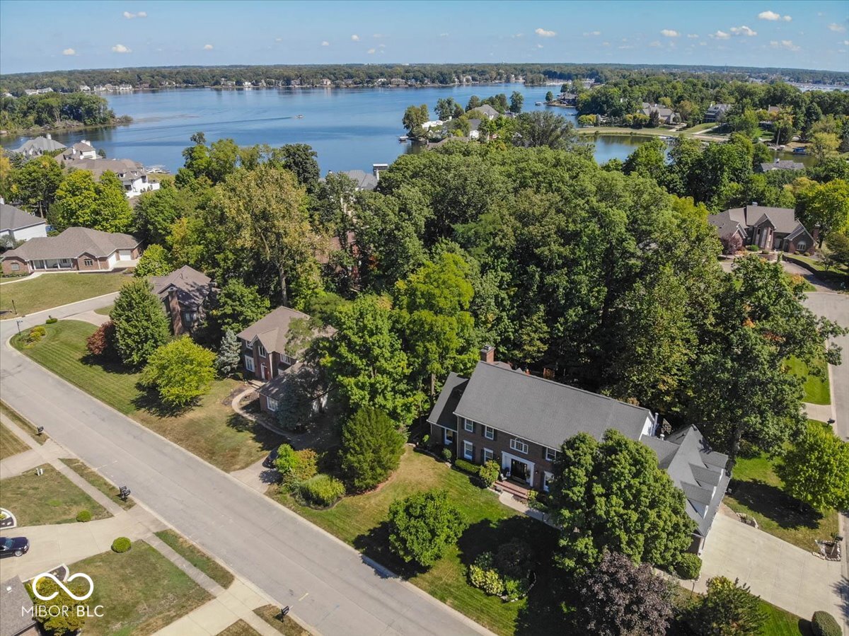11536 Woods Bay Lane