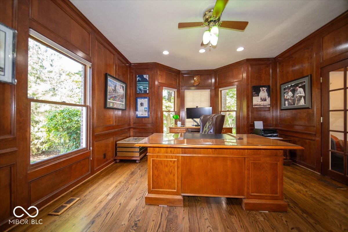 11536 Woods Bay Lane