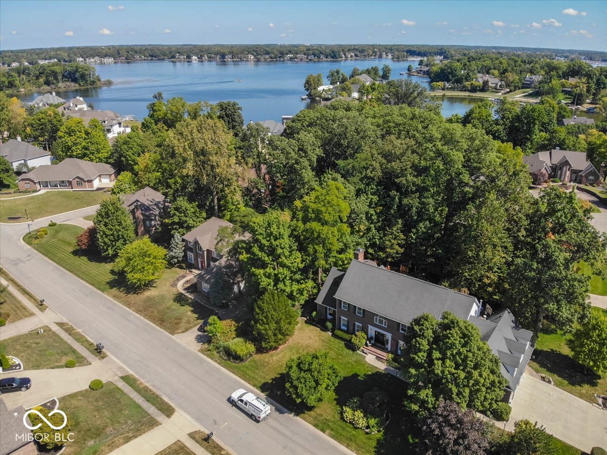 11536 Woods Bay Lane