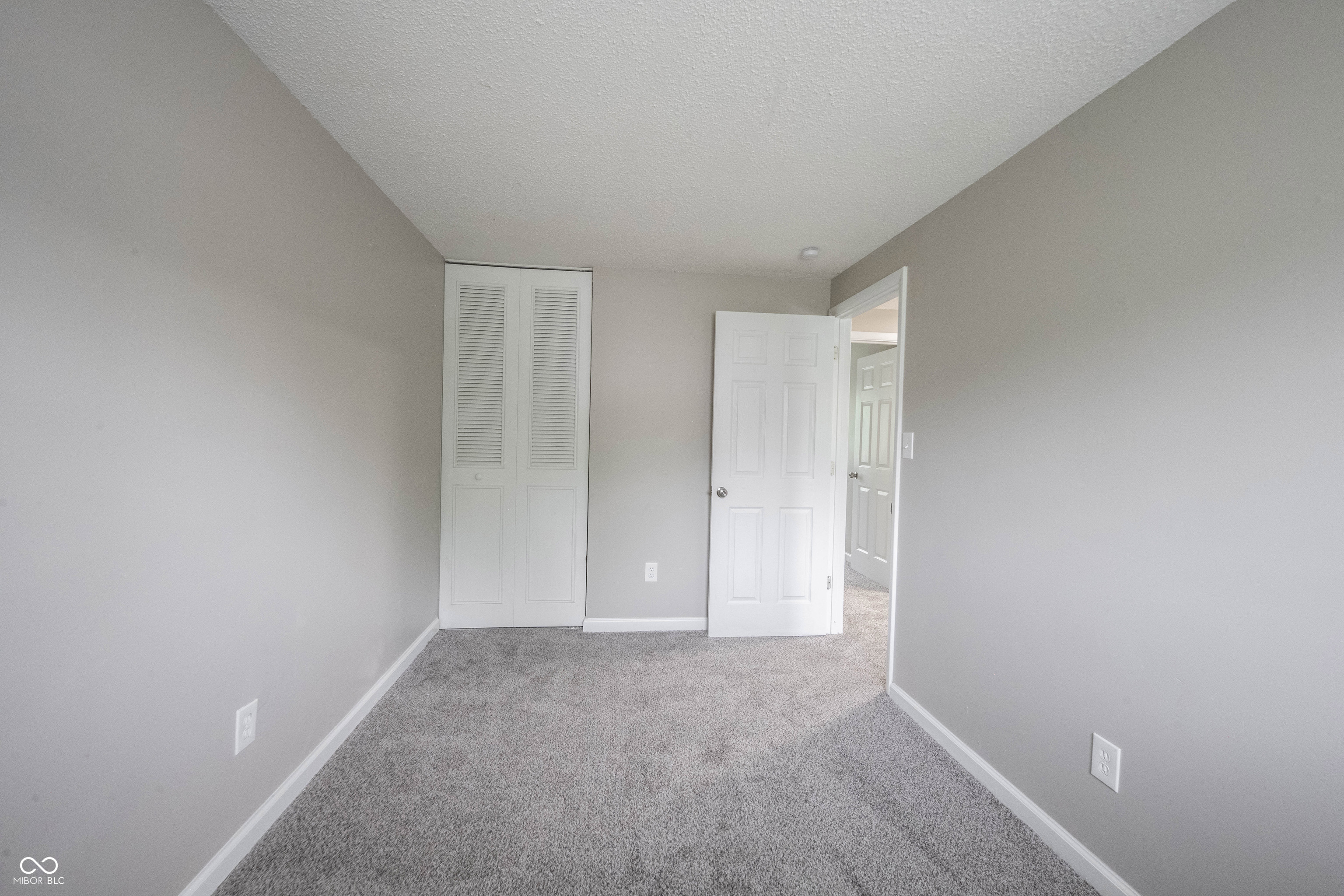 2740 Pawnee Drive