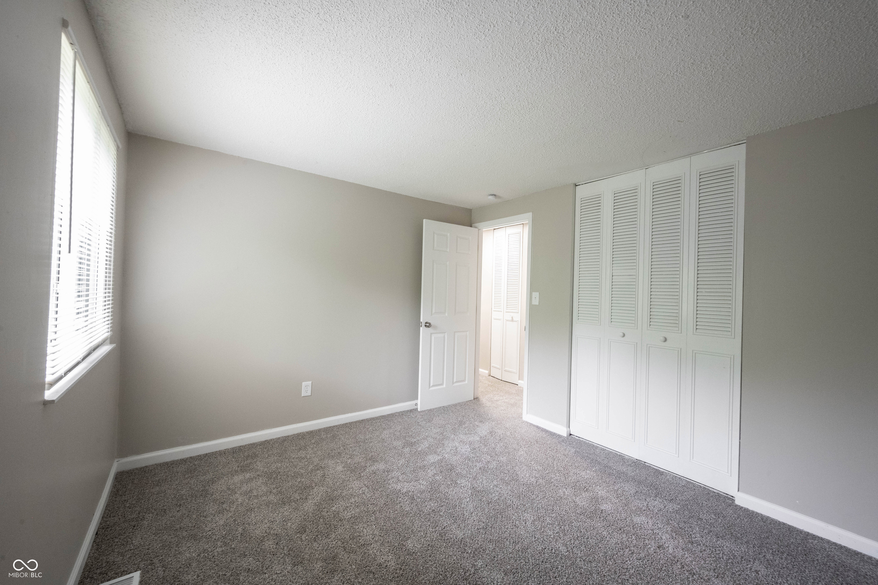 2740 Pawnee Drive