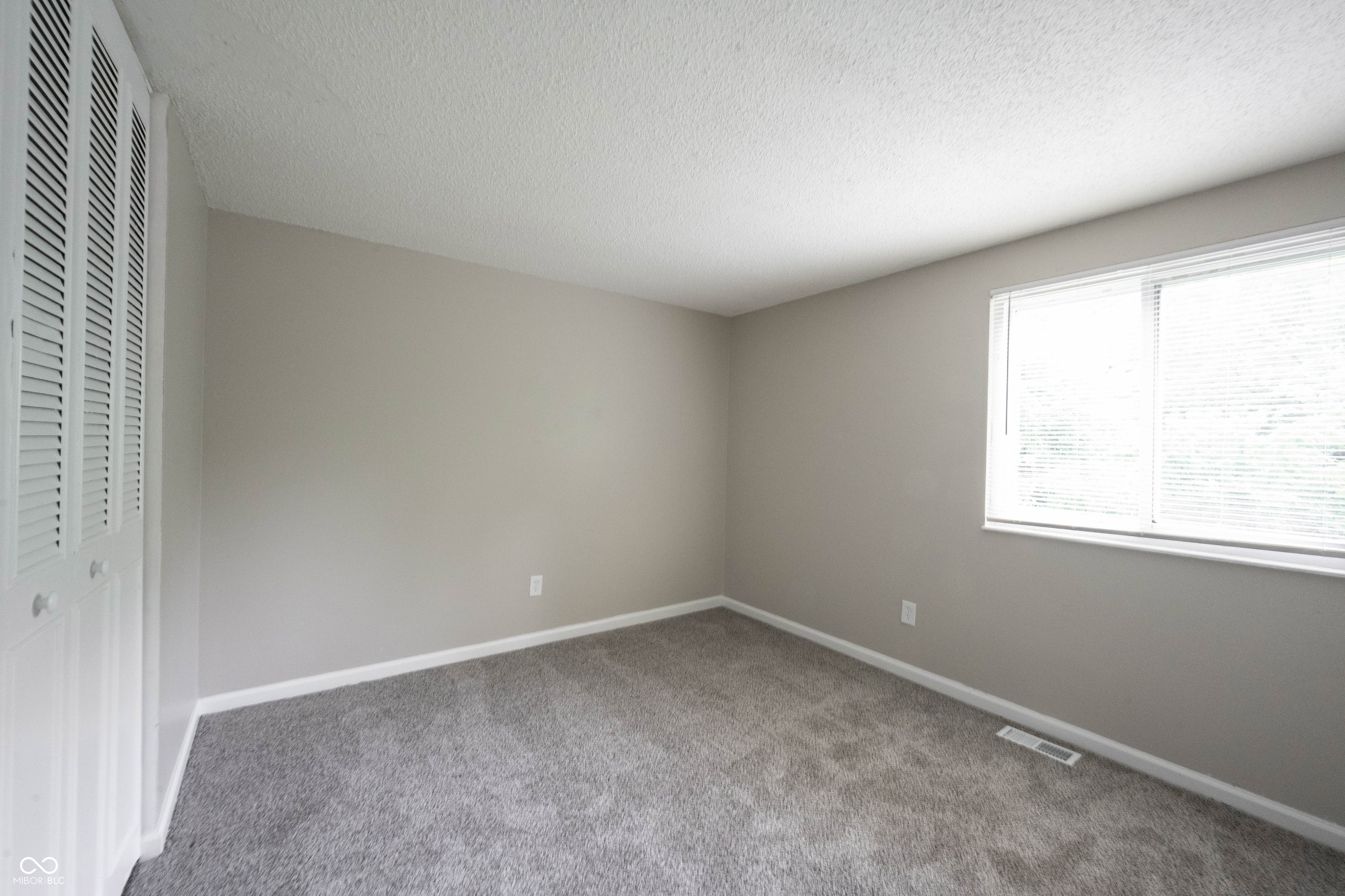 2740 Pawnee Drive