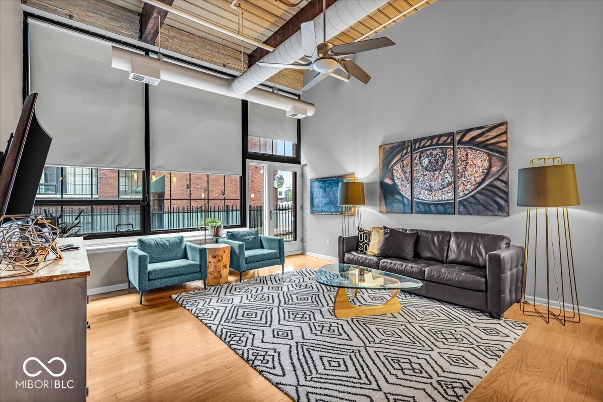 630 N College Avenue Unit: 105