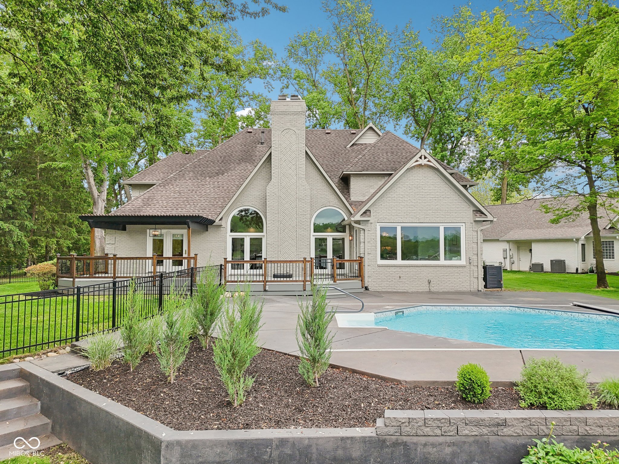 5786 E Fall Creek Pkwy N Drive