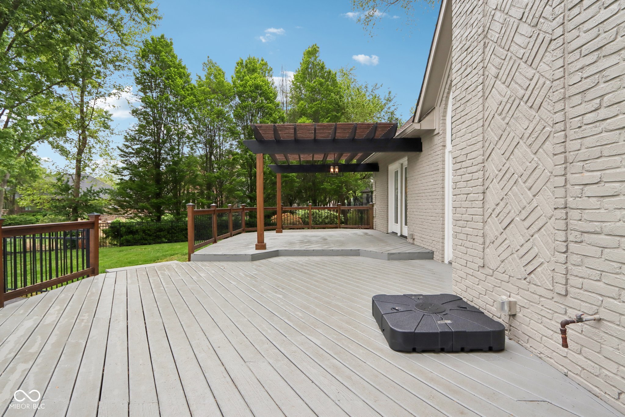 5786 E Fall Creek Pkwy N Drive