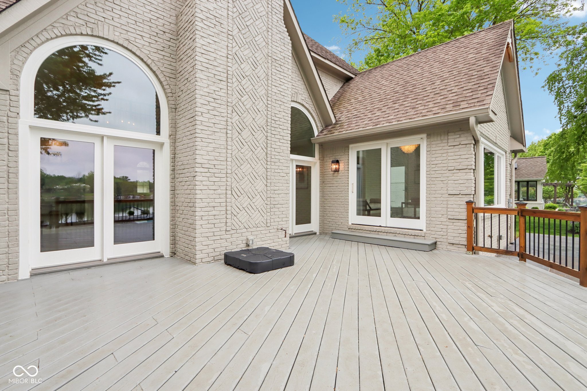 5786 E Fall Creek Pkwy N Drive