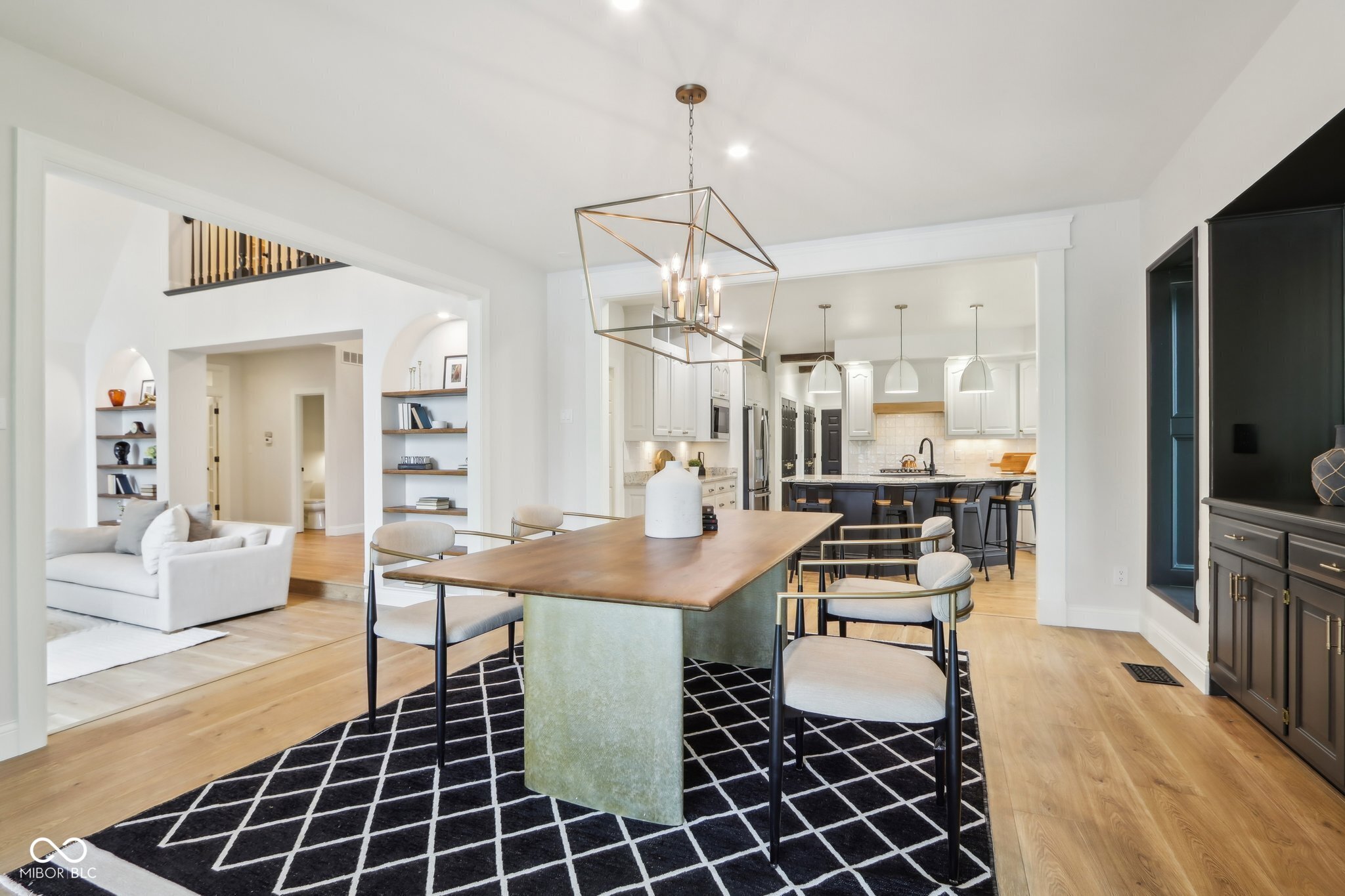 5786 E Fall Creek Pkwy N Drive