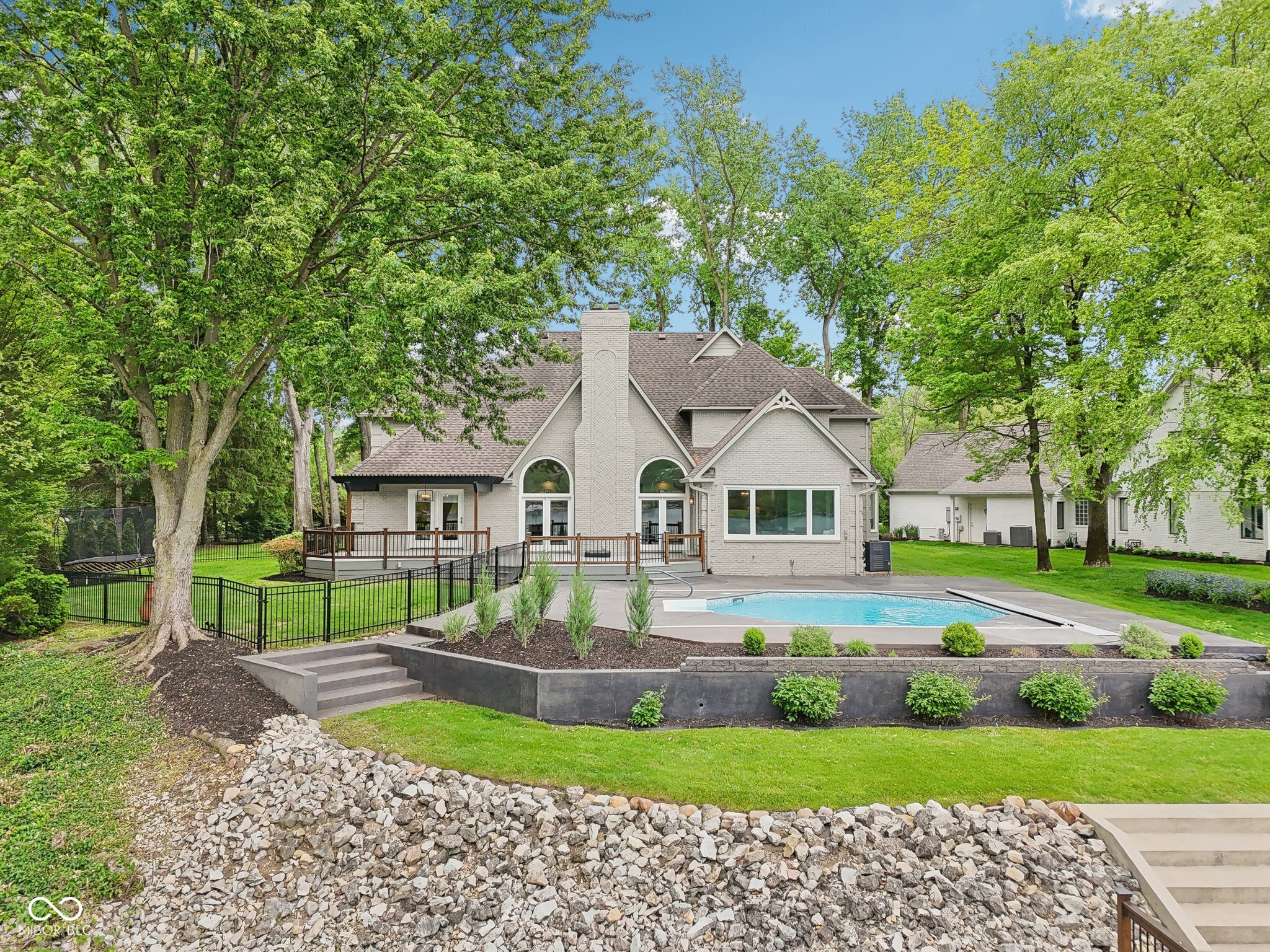 5786 E Fall Creek Pkwy N Drive