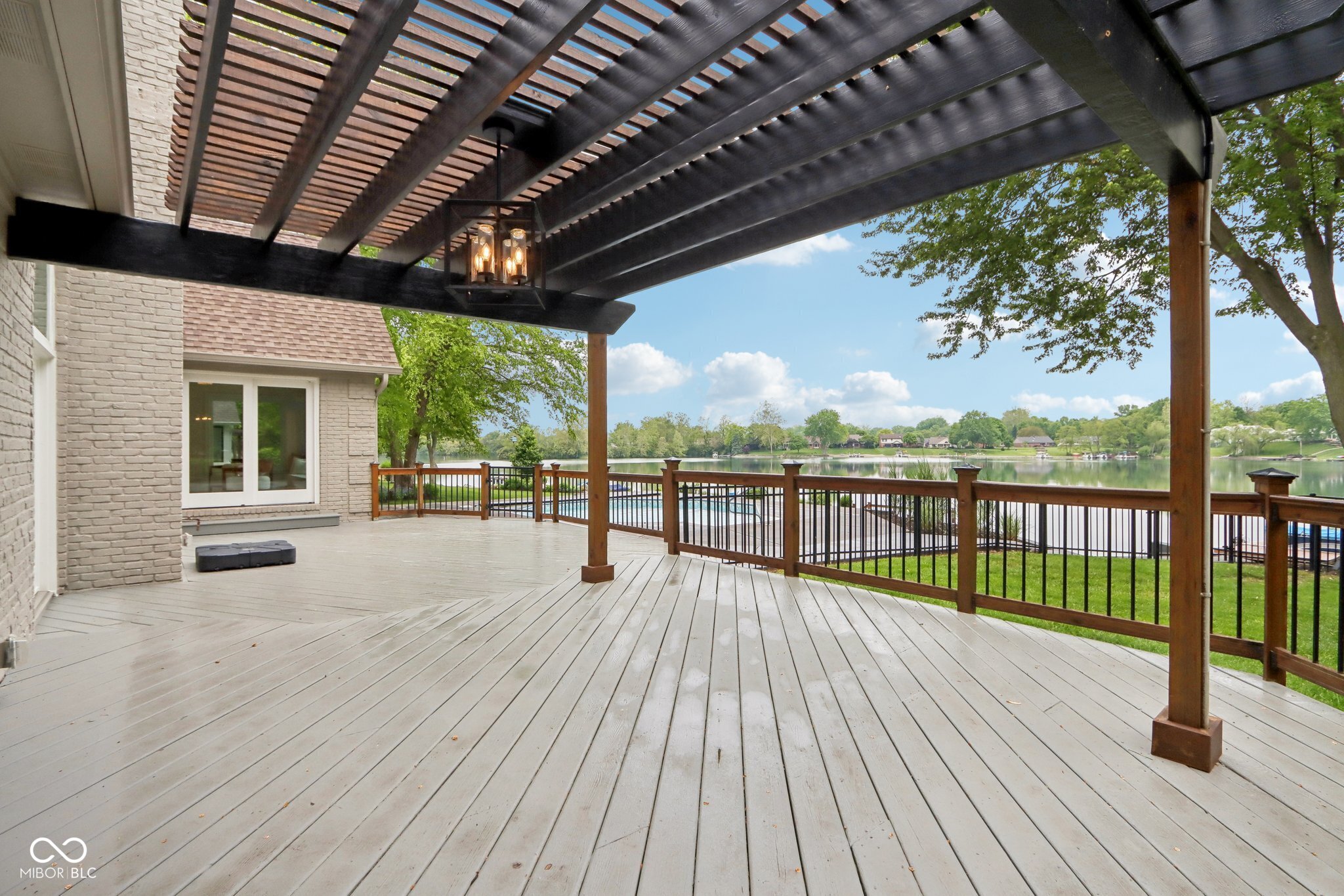 5786 E Fall Creek Pkwy N Drive