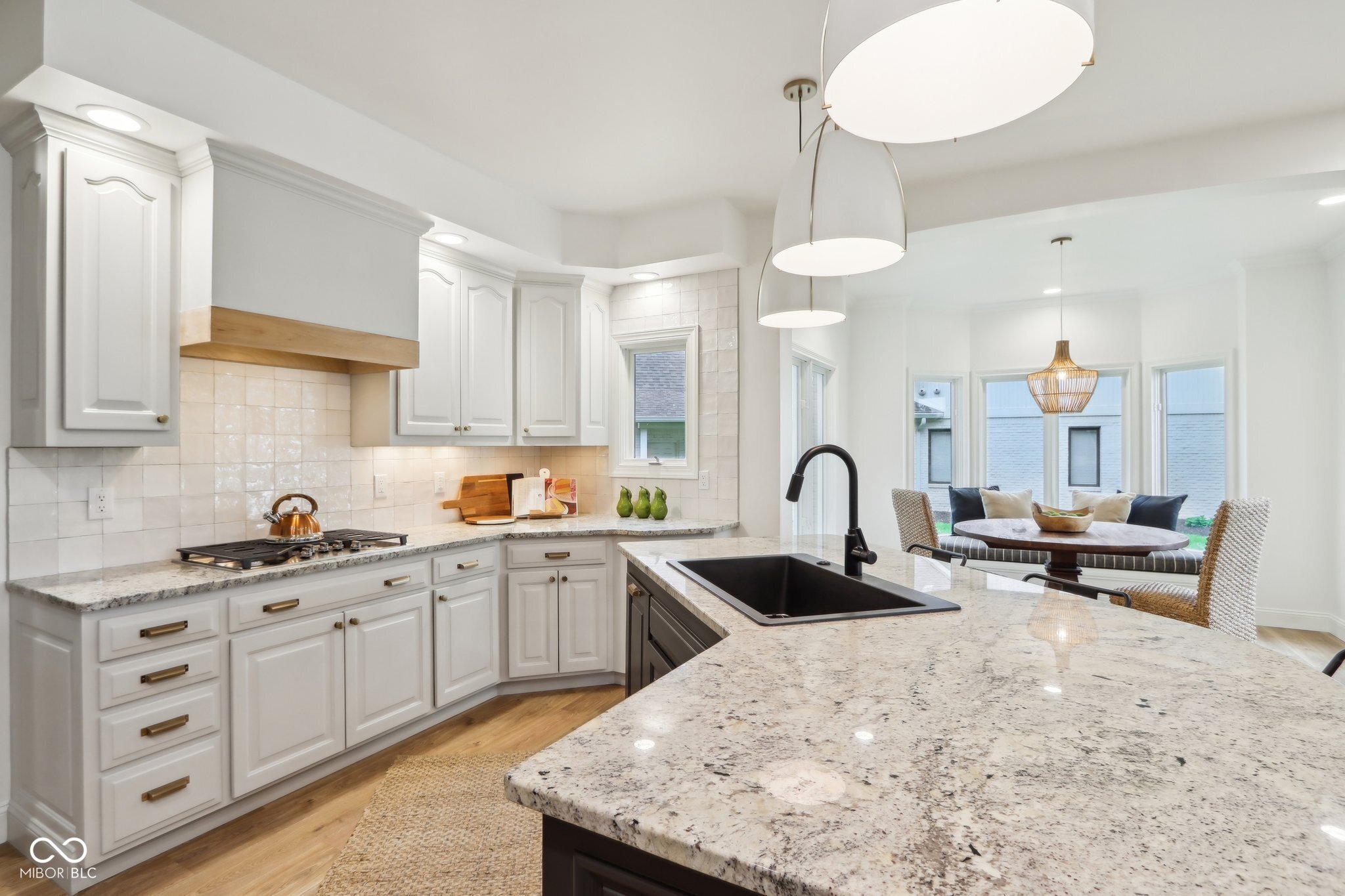 5786 E Fall Creek Pkwy N Drive