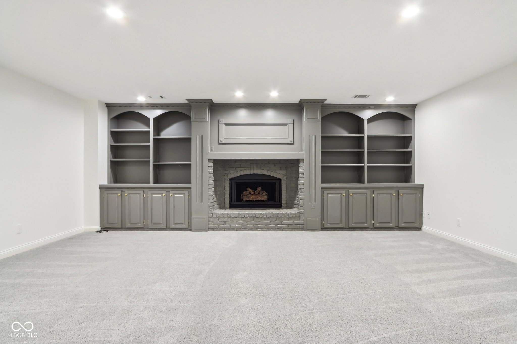 5786 E Fall Creek Pkwy N Drive