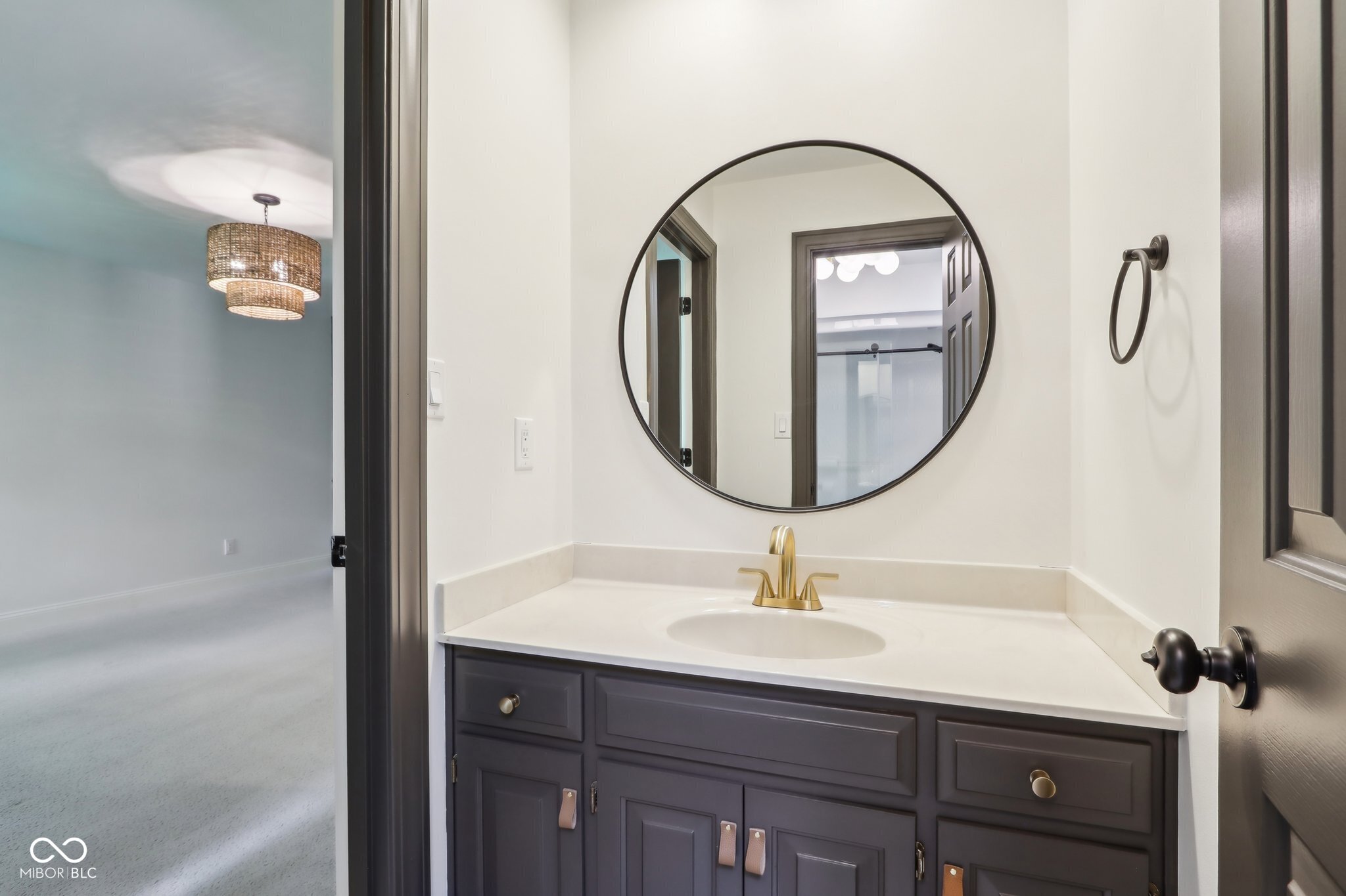 5786 E Fall Creek Pkwy N Drive