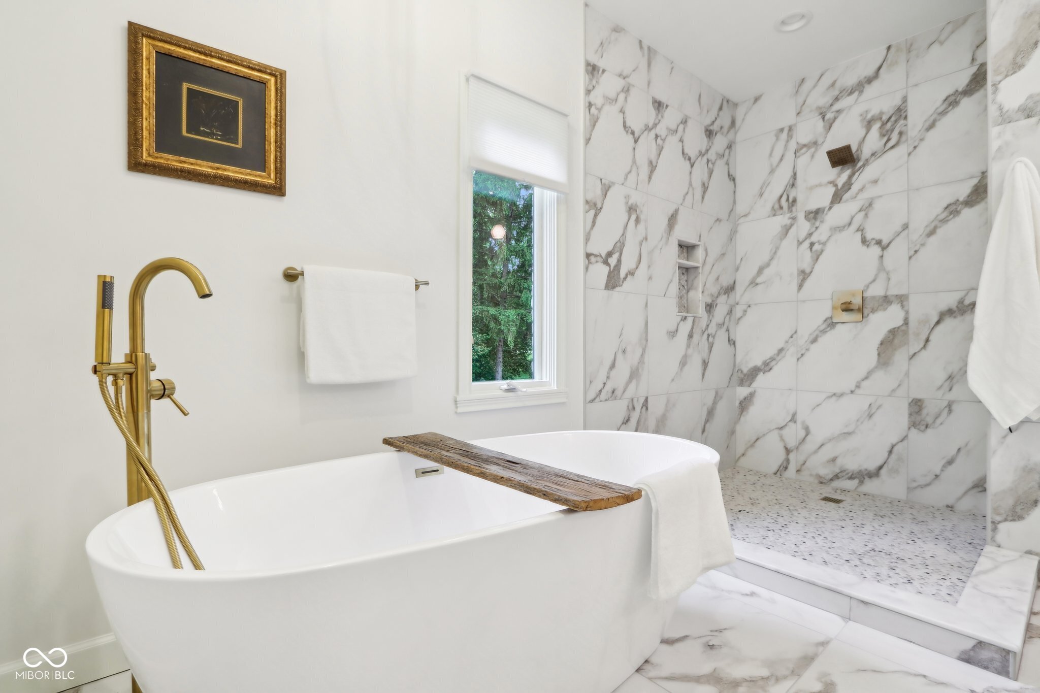 5786 E Fall Creek Pkwy N Drive