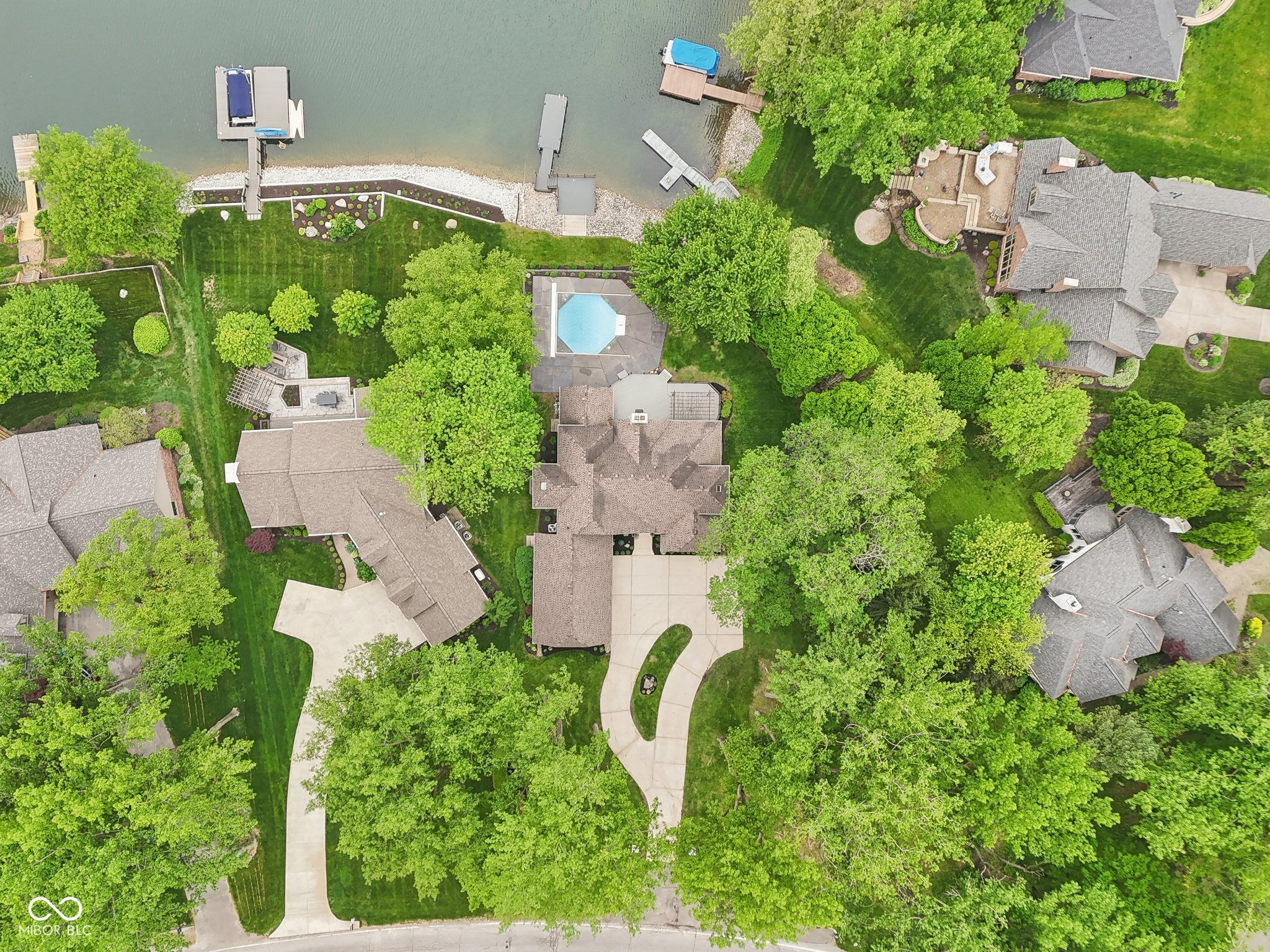 5786 E Fall Creek Pkwy N Drive