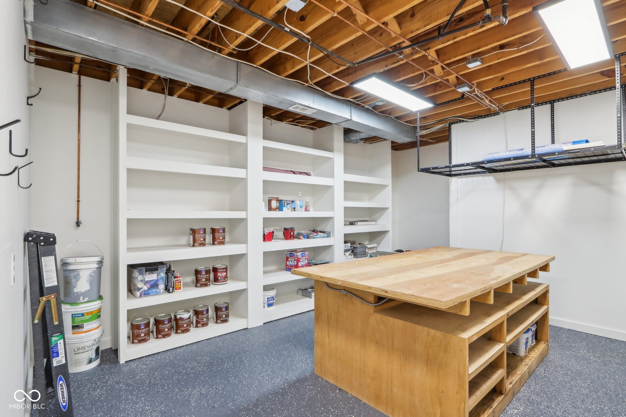 5786 E Fall Creek Pkwy N Drive