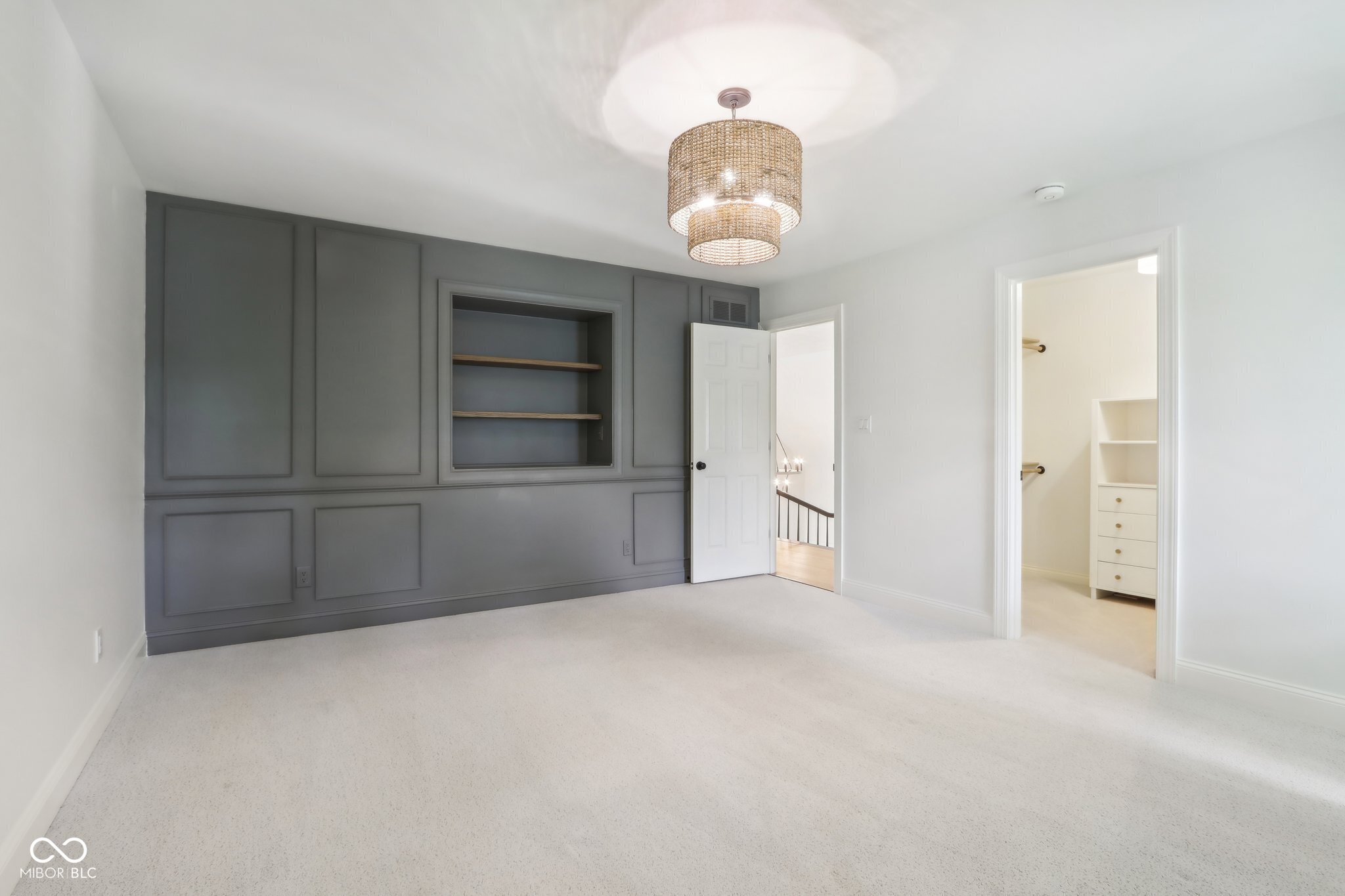 5786 E Fall Creek Pkwy N Drive