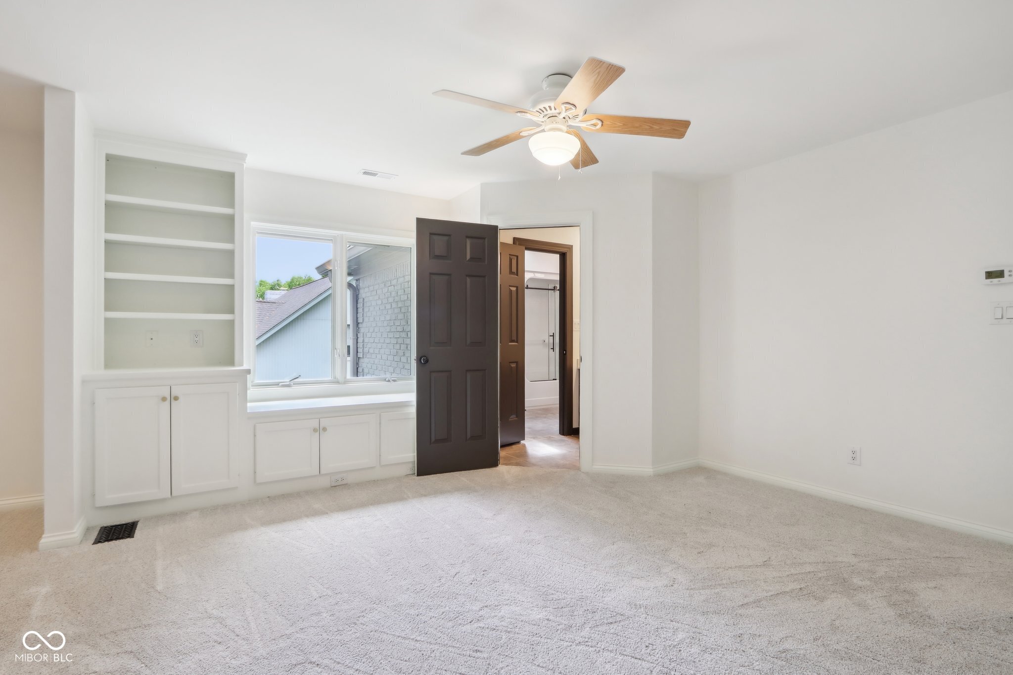 5786 E Fall Creek Pkwy N Drive