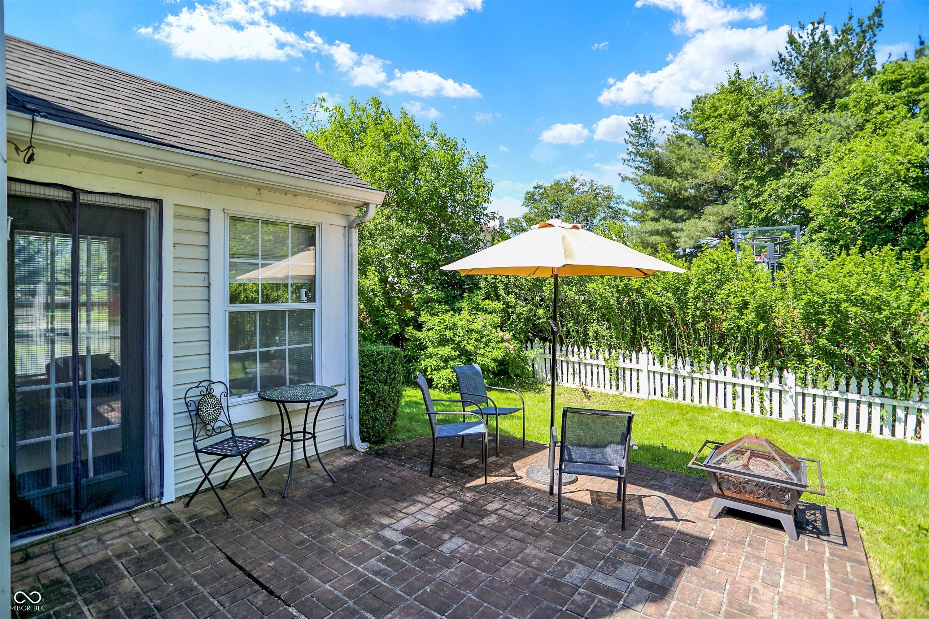 4824 Eagles Watch Lane