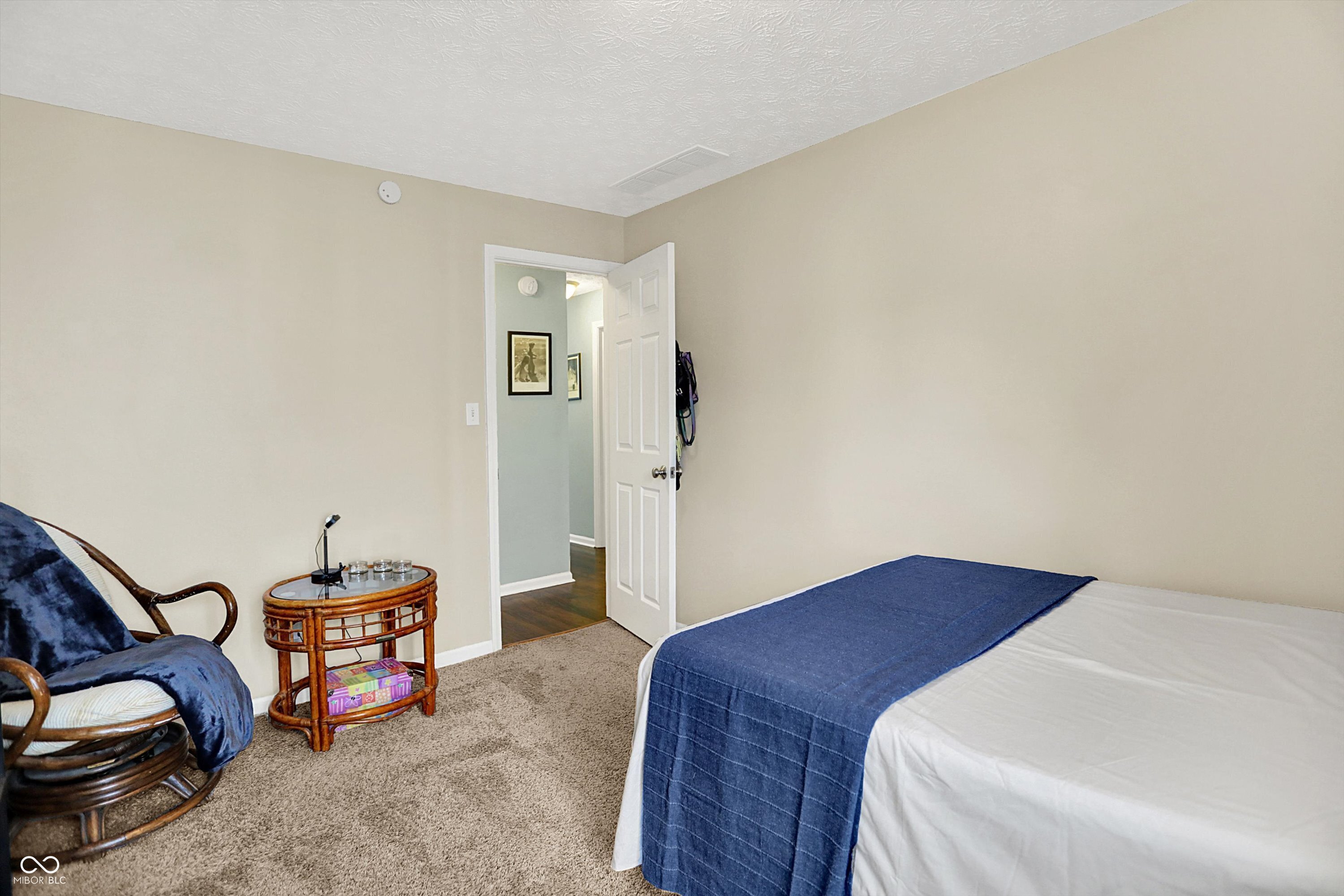 4824 Eagles Watch Lane