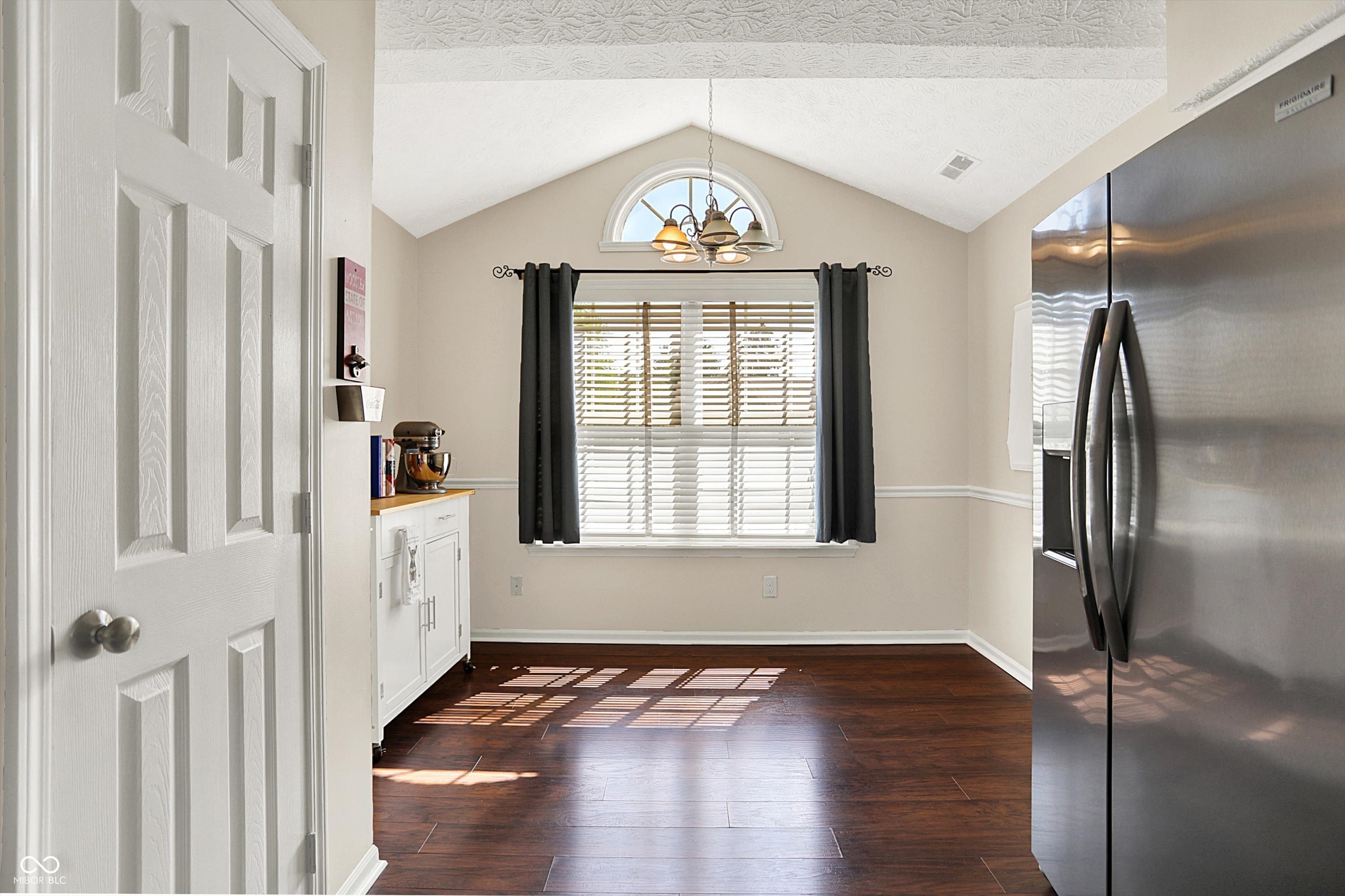 4824 Eagles Watch Lane