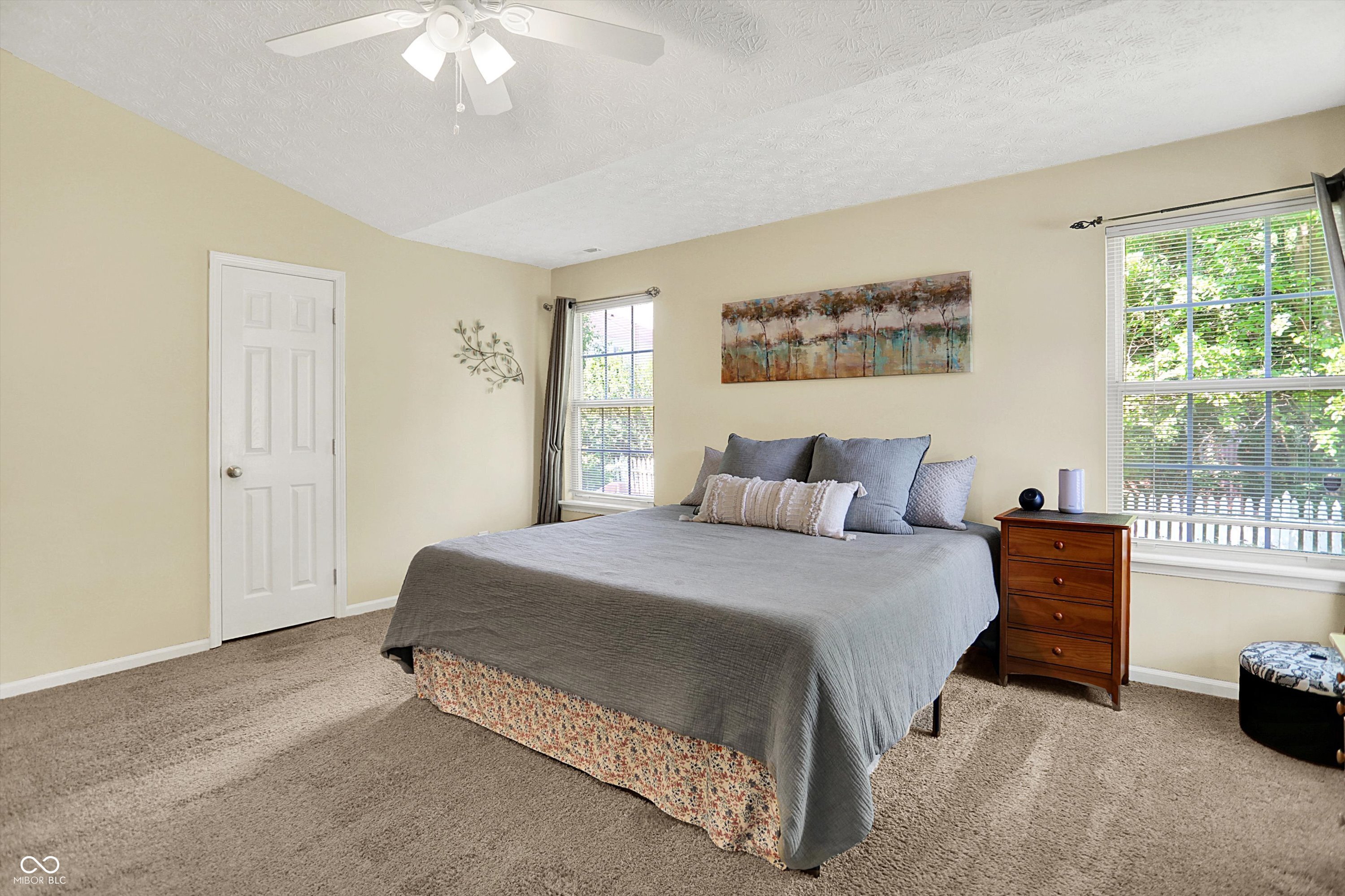 4824 Eagles Watch Lane