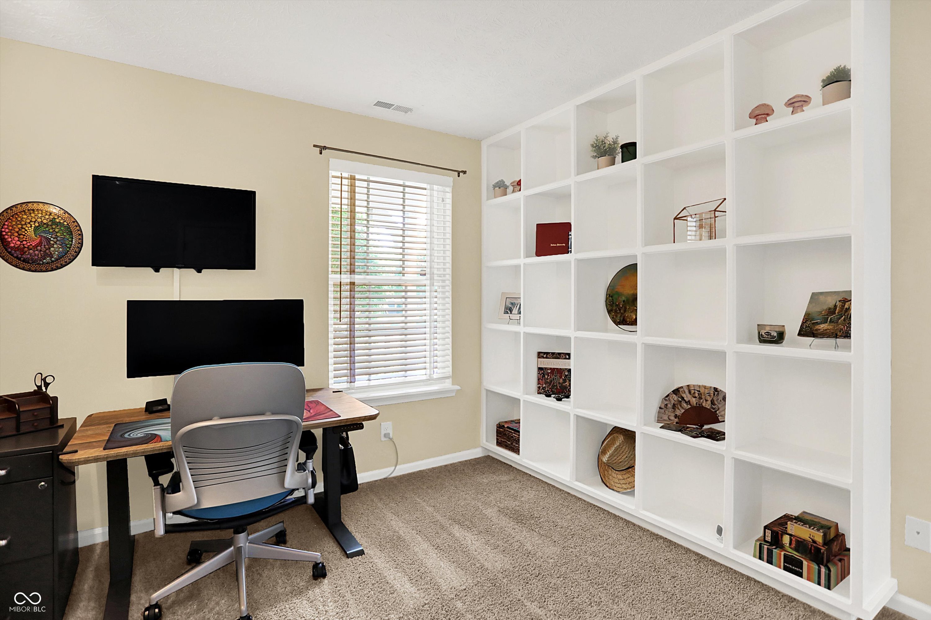 4824 Eagles Watch Lane