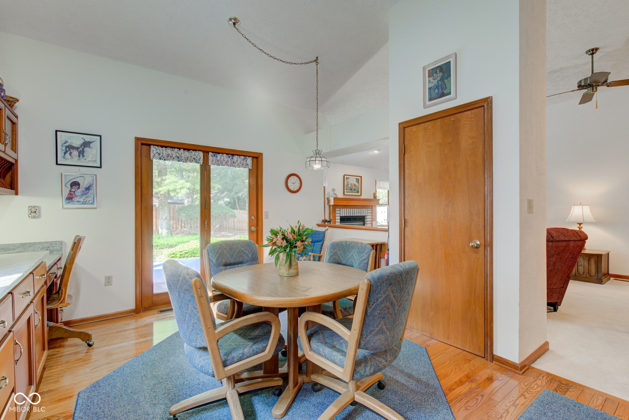 12258 Charing Cross Road