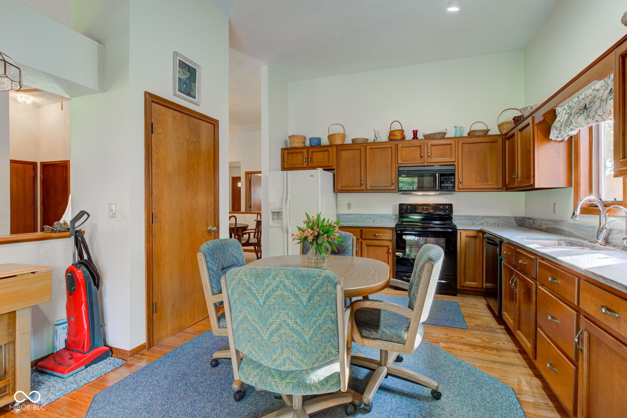 12258 Charing Cross Road