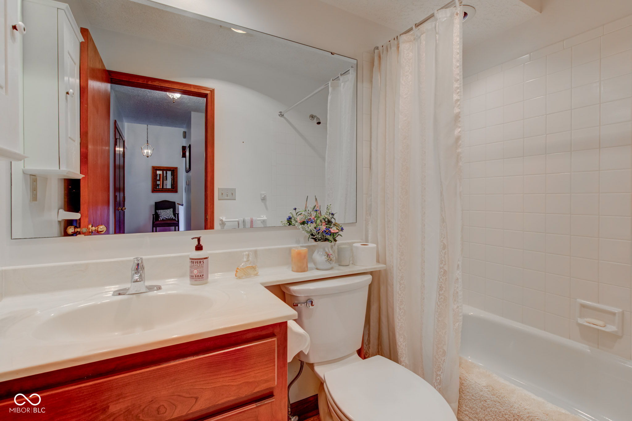 12258 Charing Cross Road