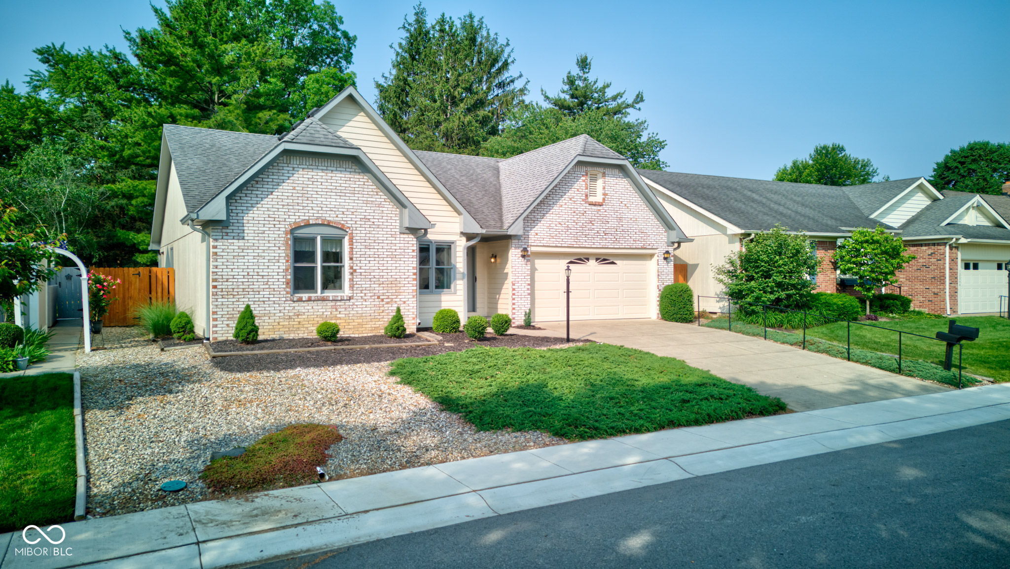 12258 Charing Cross Road