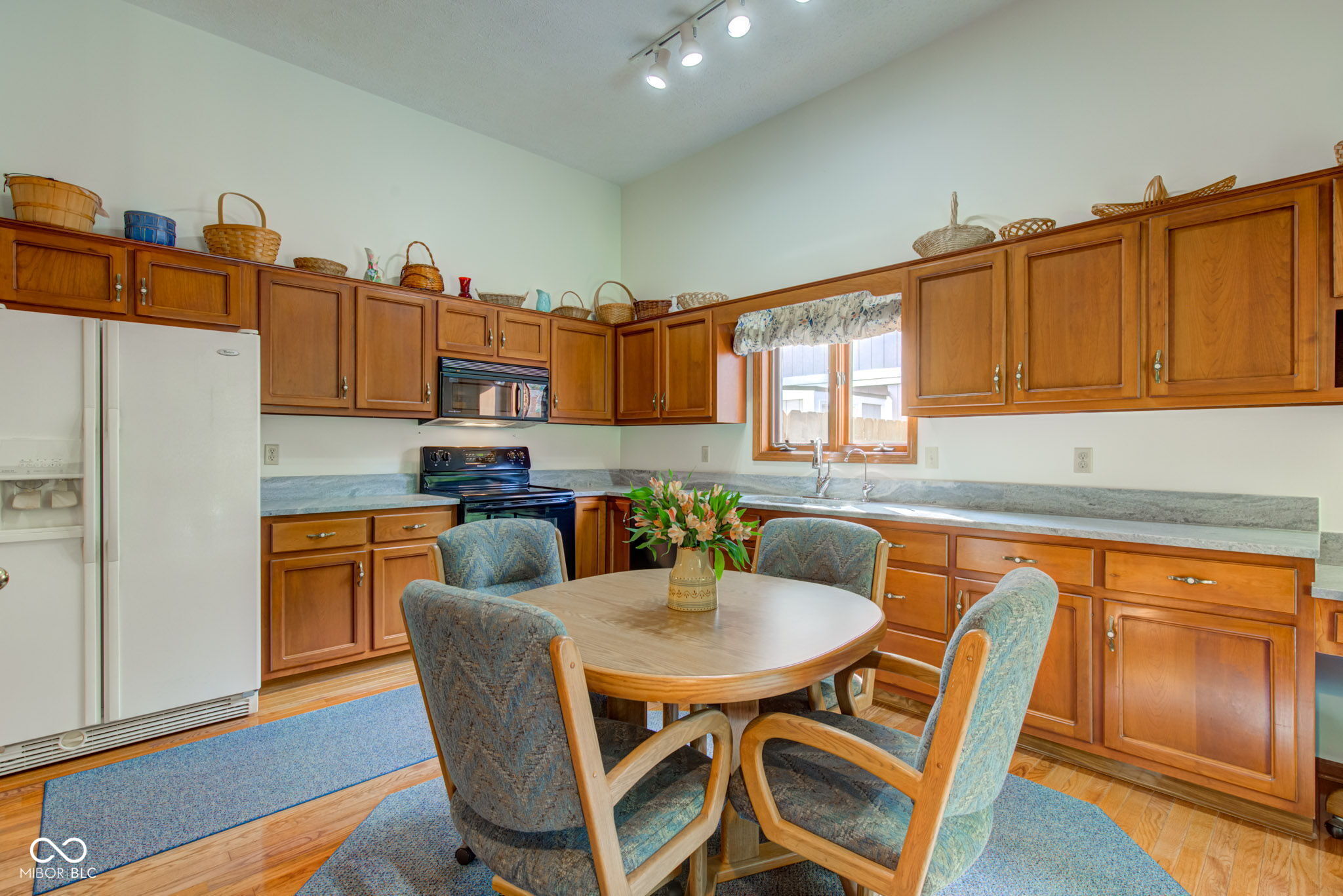 12258 Charing Cross Road