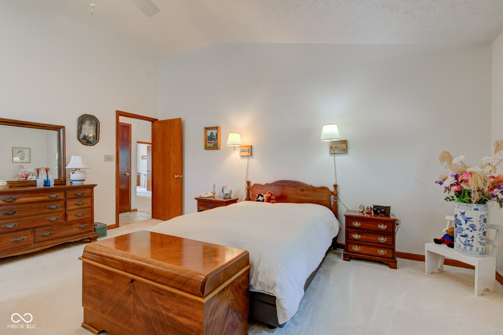 12258 Charing Cross Road