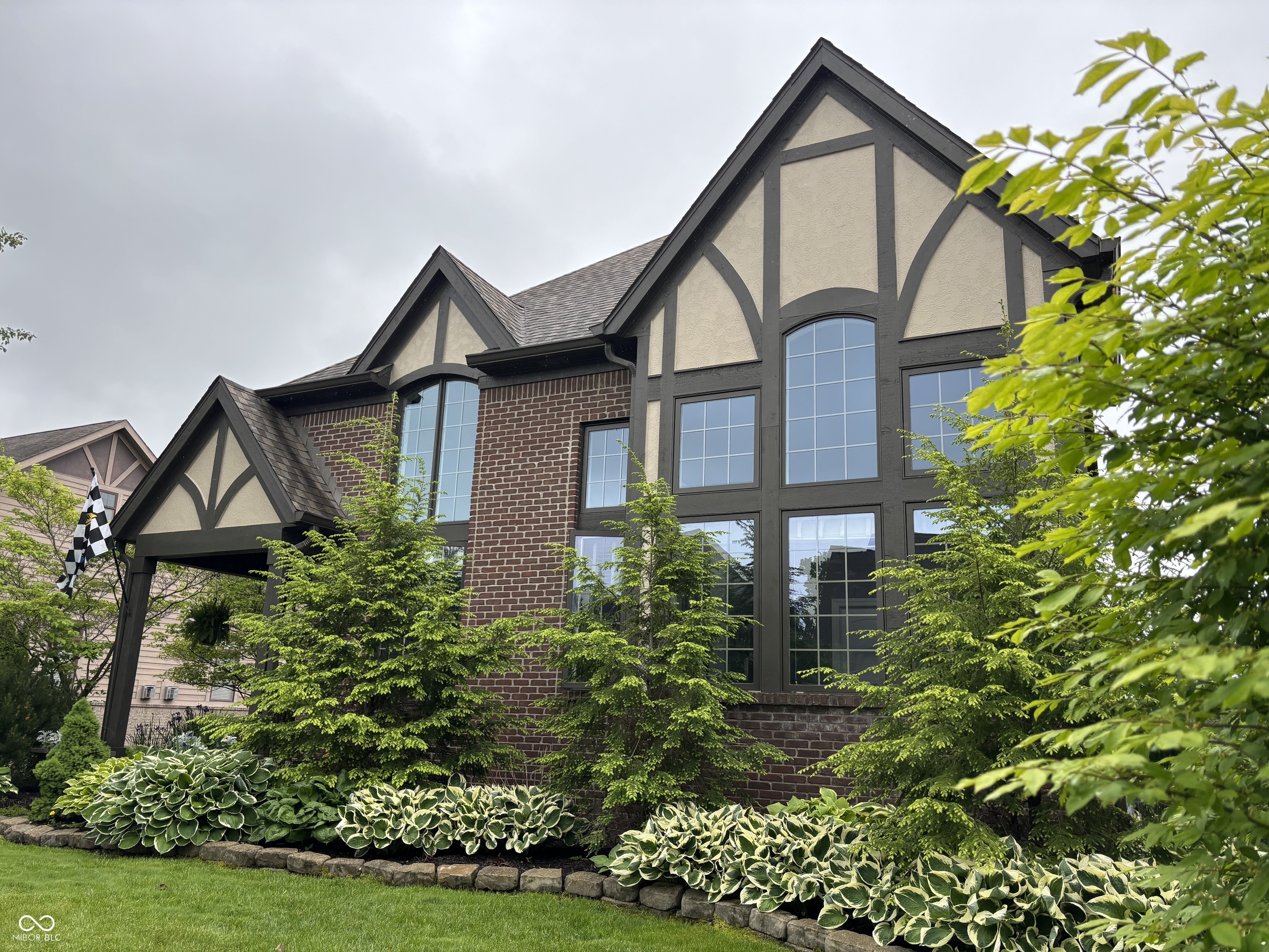 7661 Carriage House Way