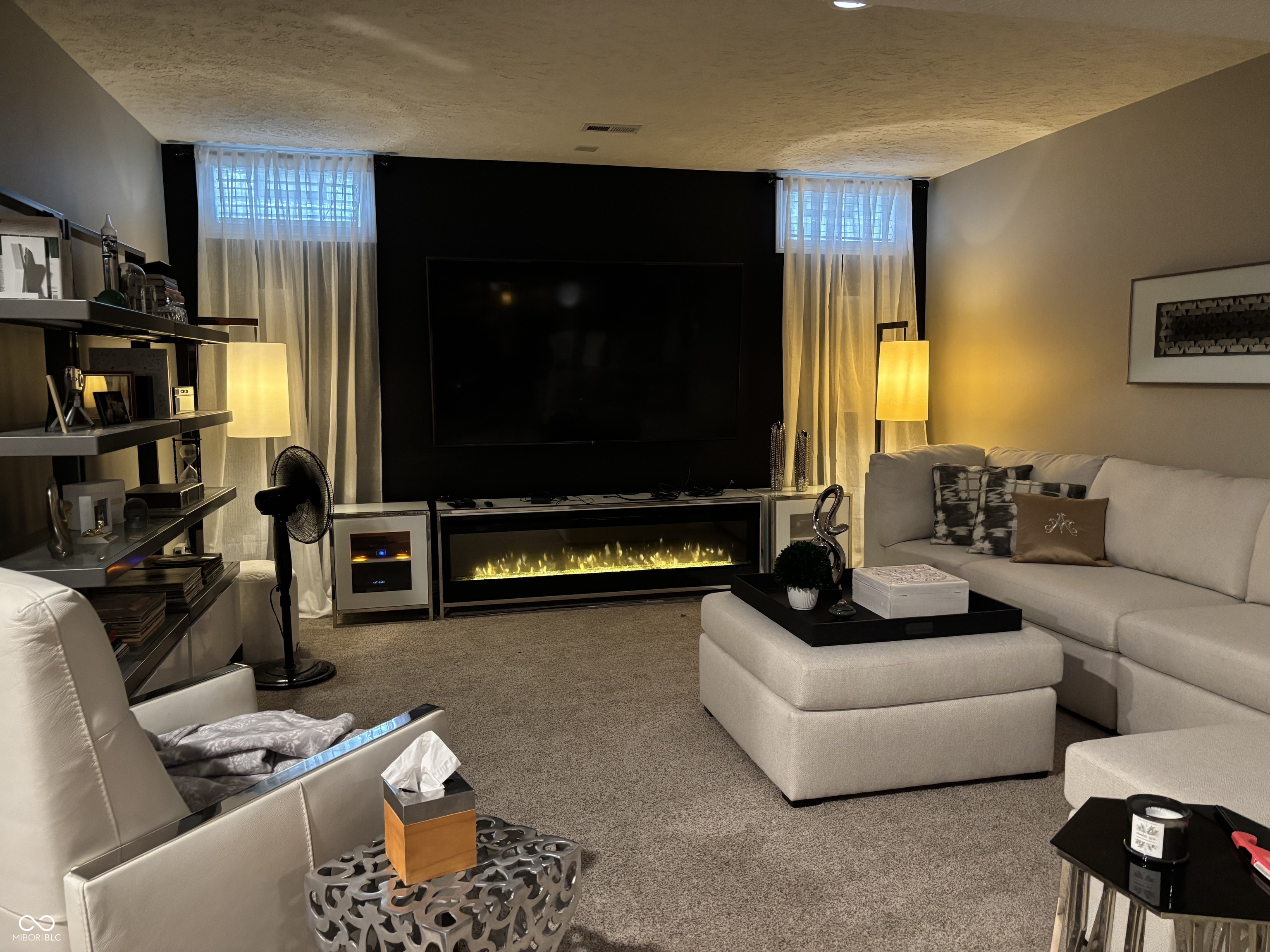 7661 Carriage House Way