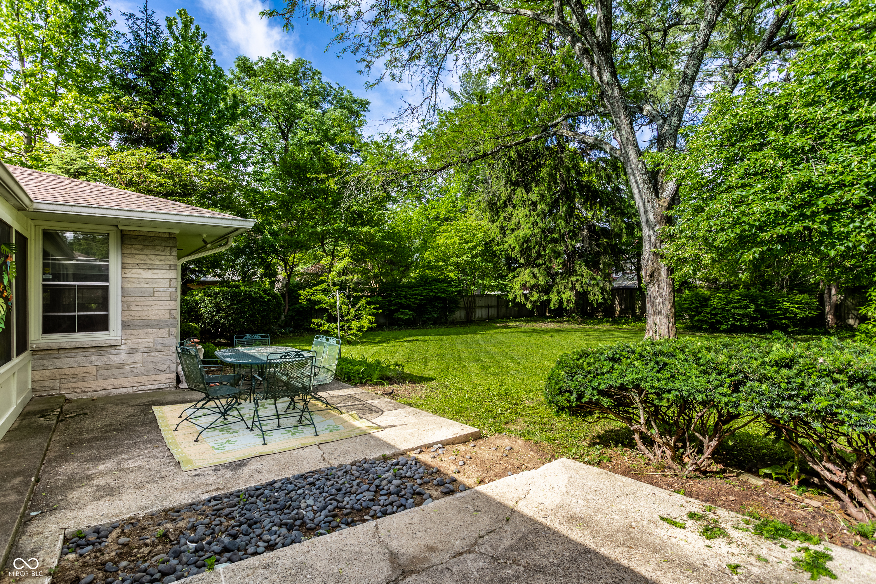 6220 Spring Mill Road