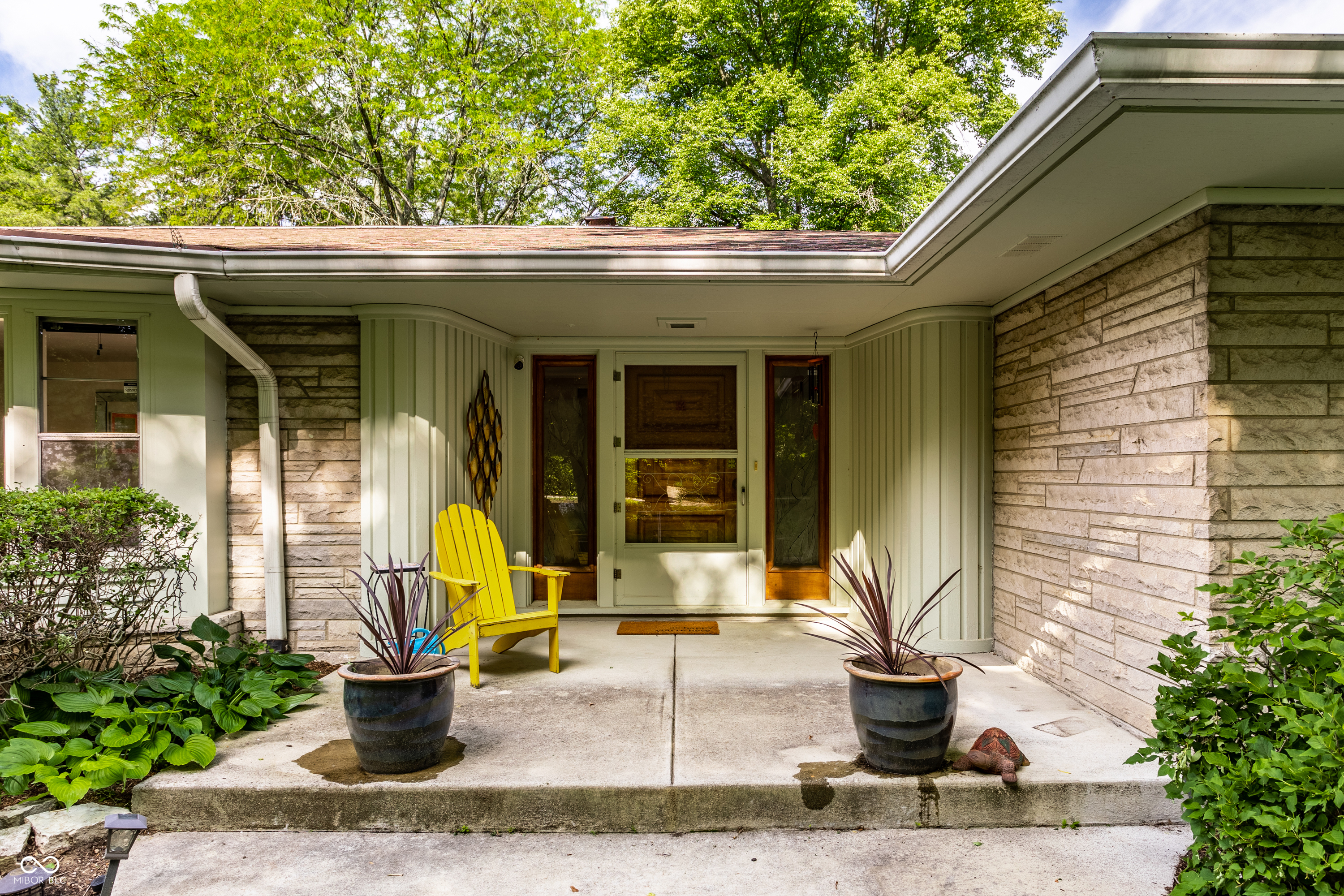6220 Spring Mill Road
