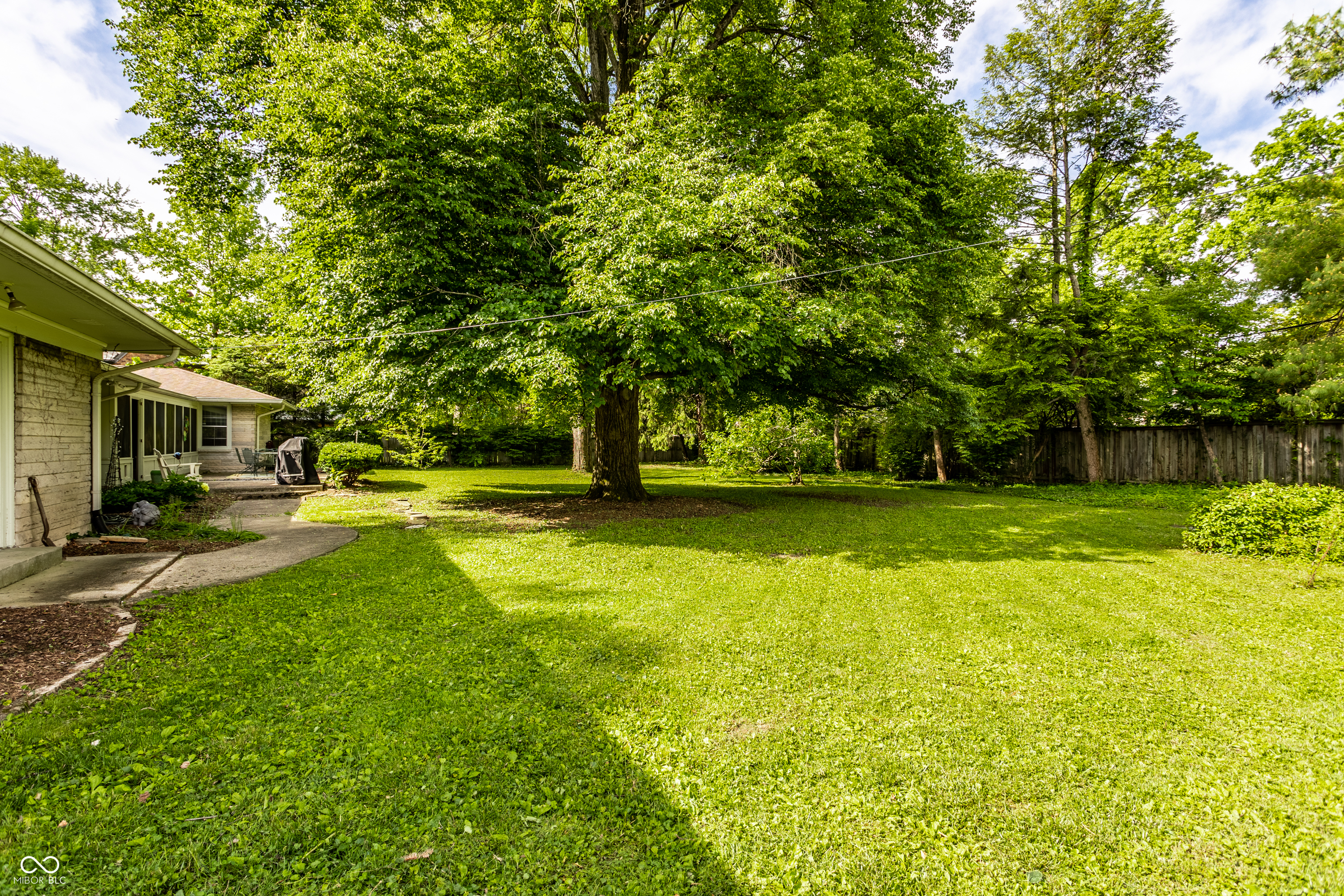 6220 Spring Mill Road