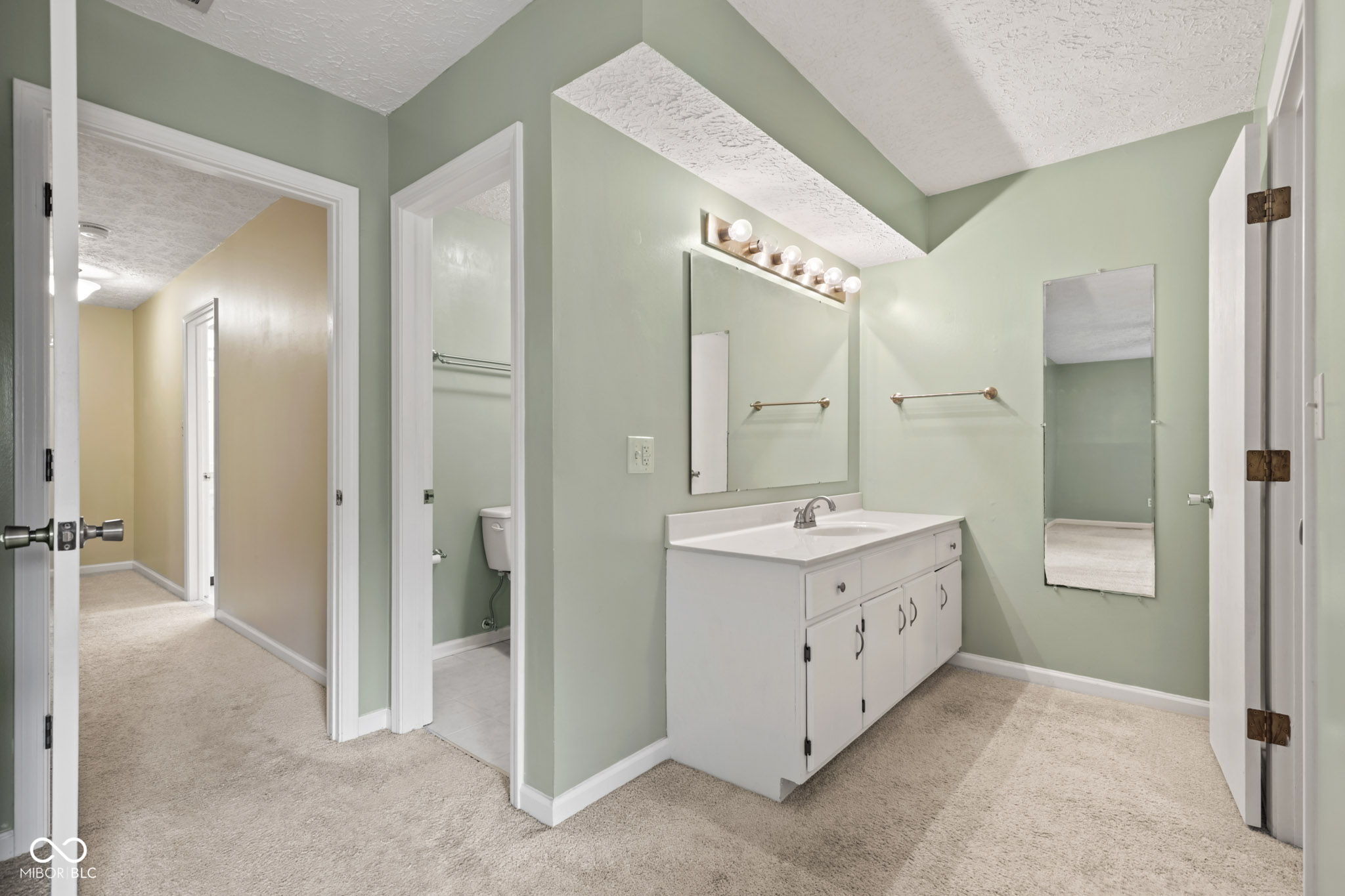 8934 Pinyon Court