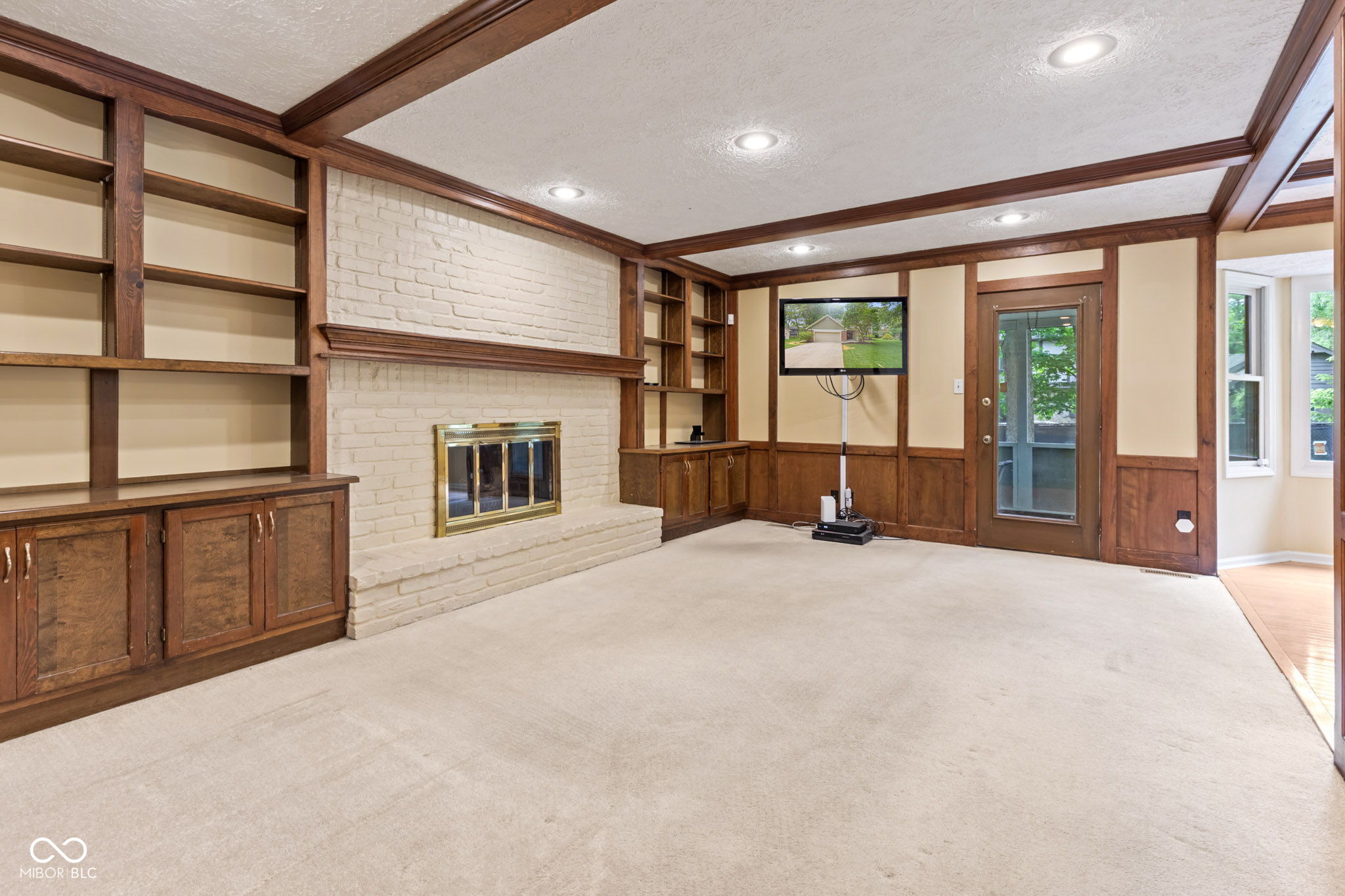 8934 Pinyon Court