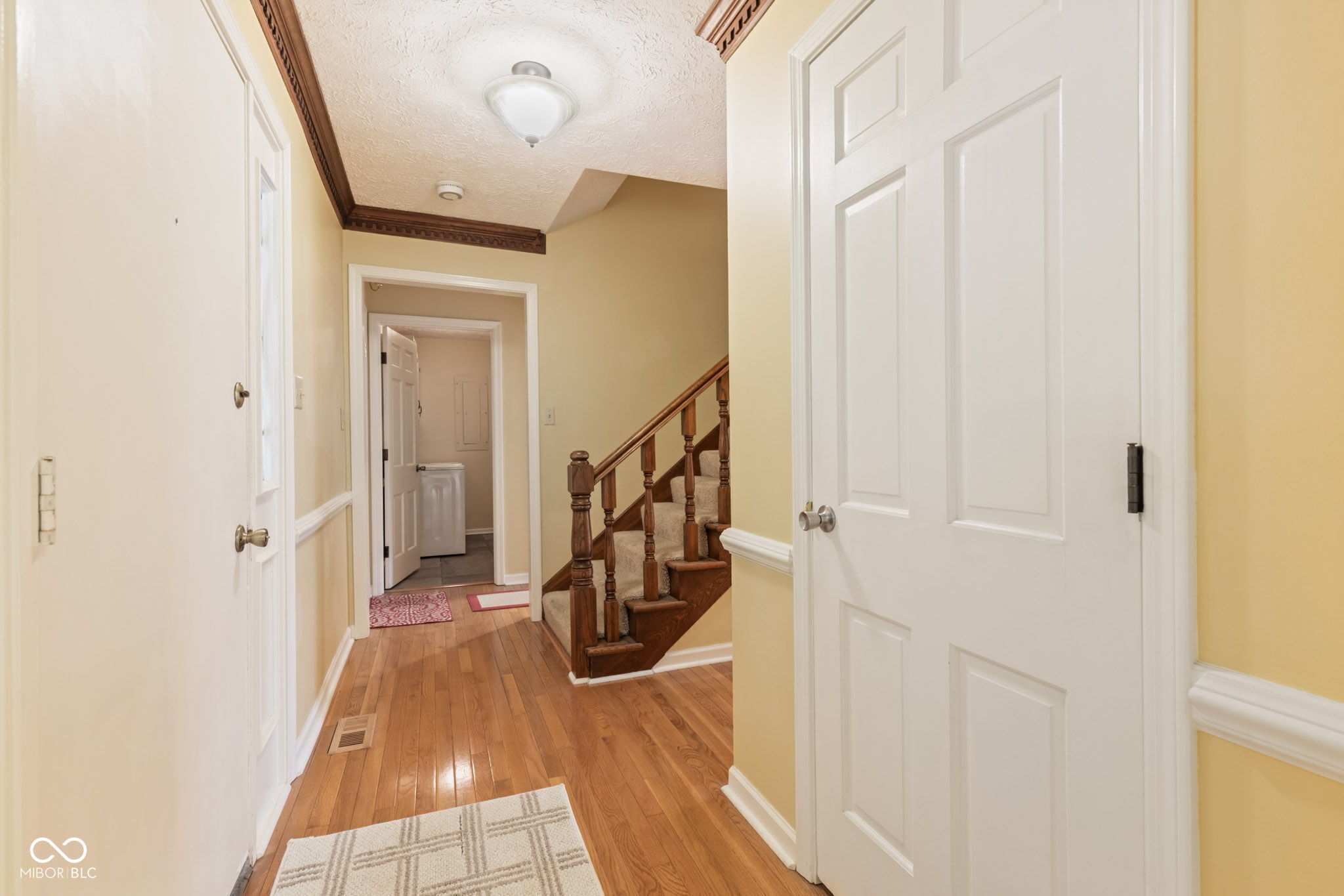 8934 Pinyon Court