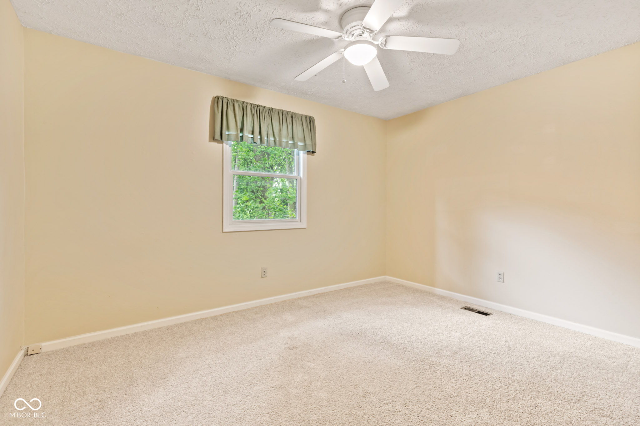 8934 Pinyon Court