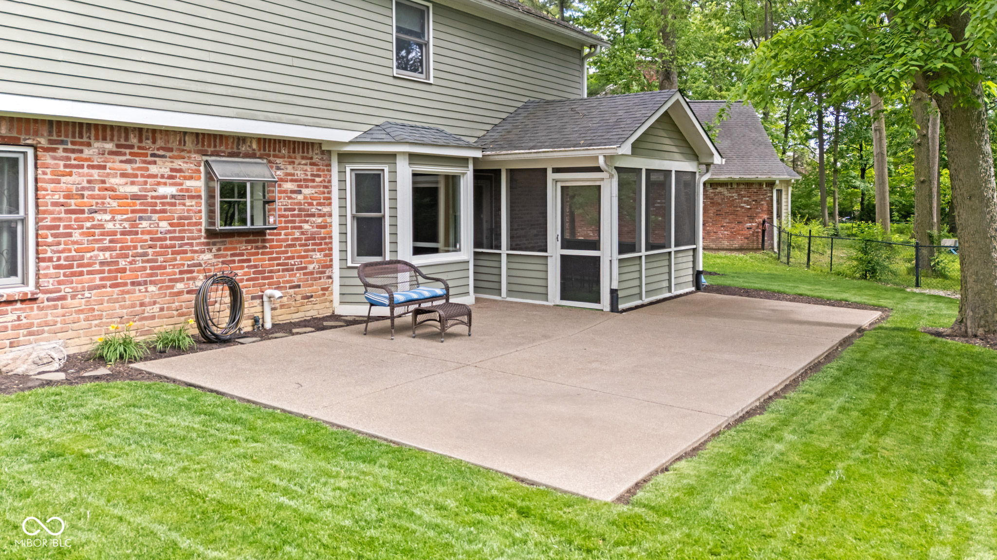 8934 Pinyon Court
