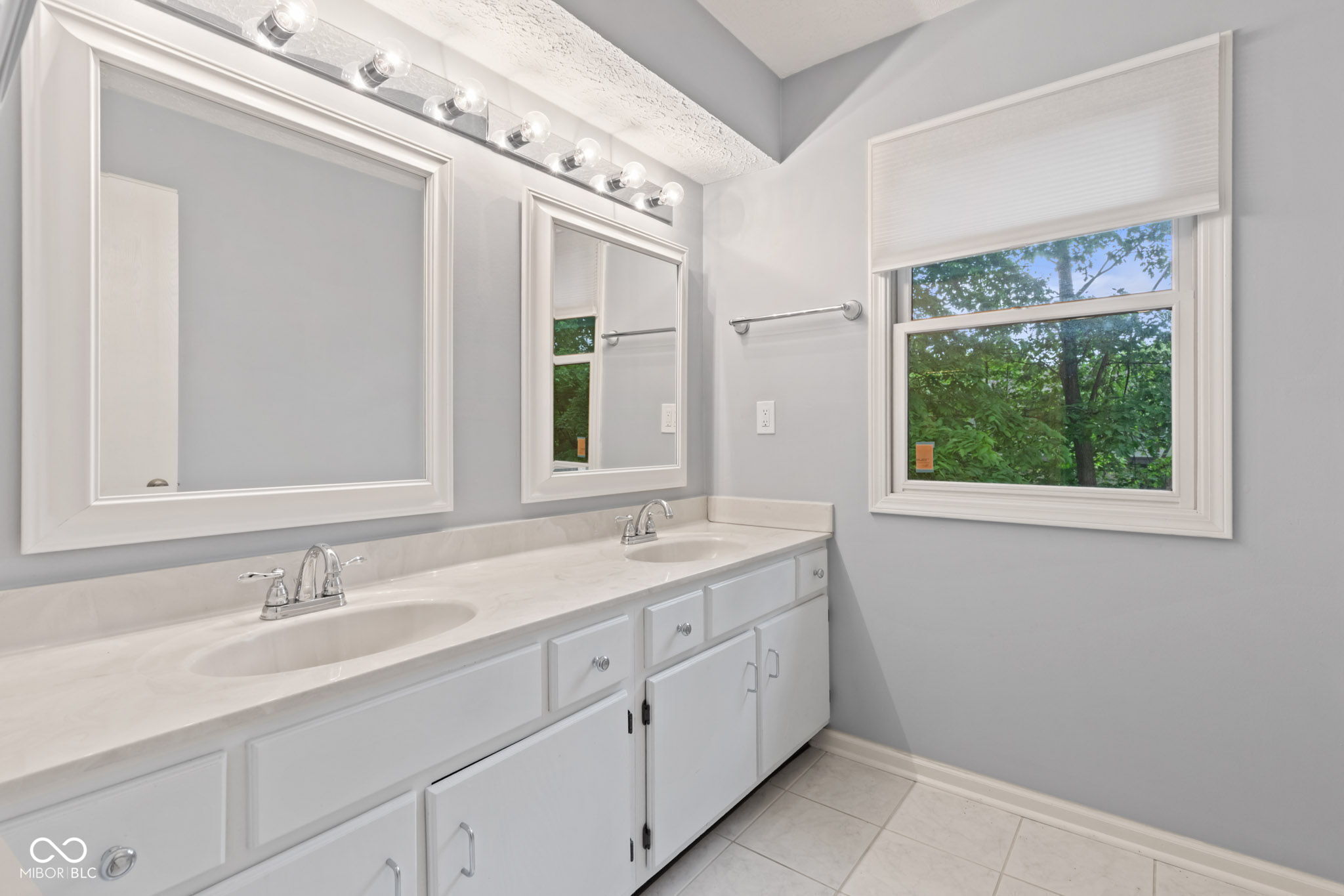 8934 Pinyon Court