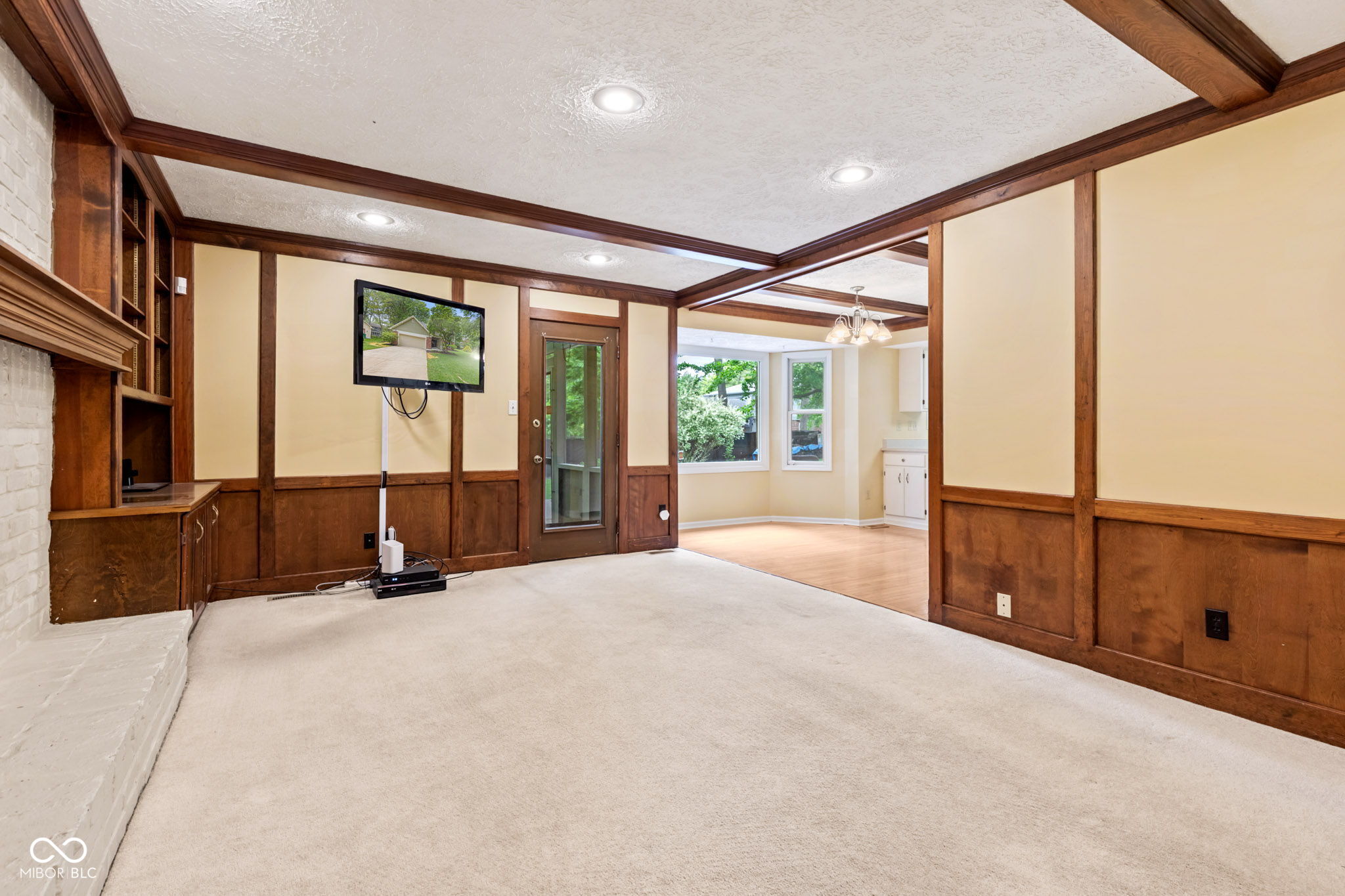 8934 Pinyon Court