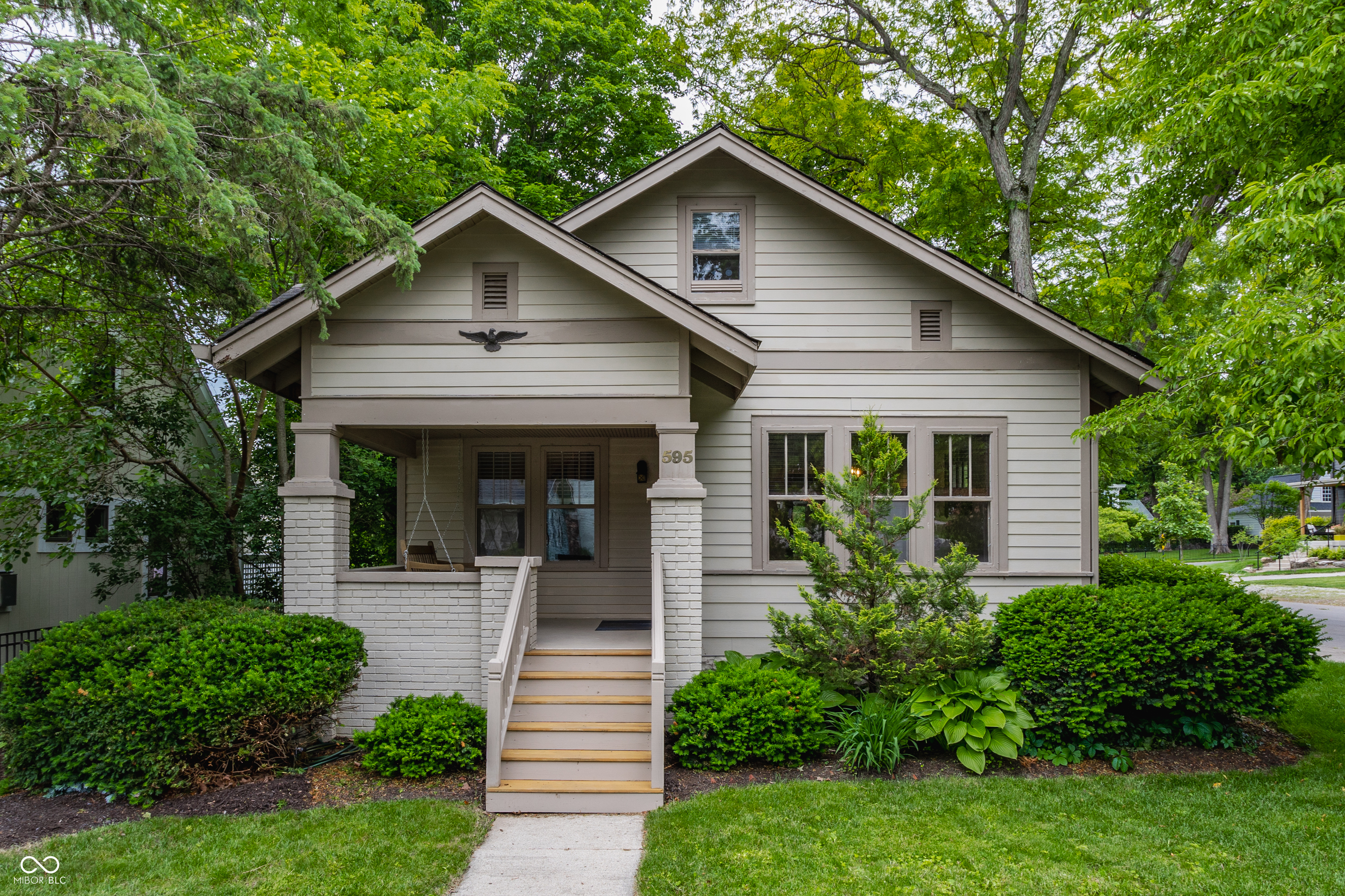 595 W Poplar Street