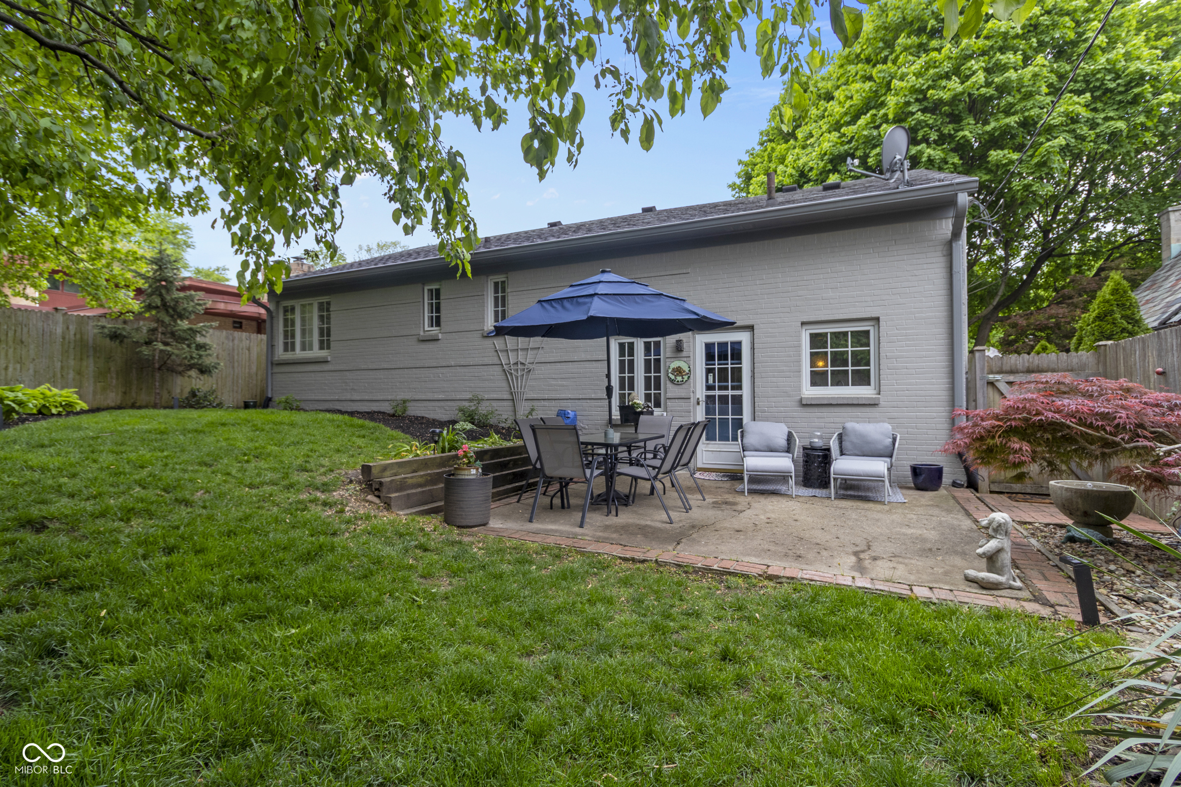 5543 N Pennsylvania Street N