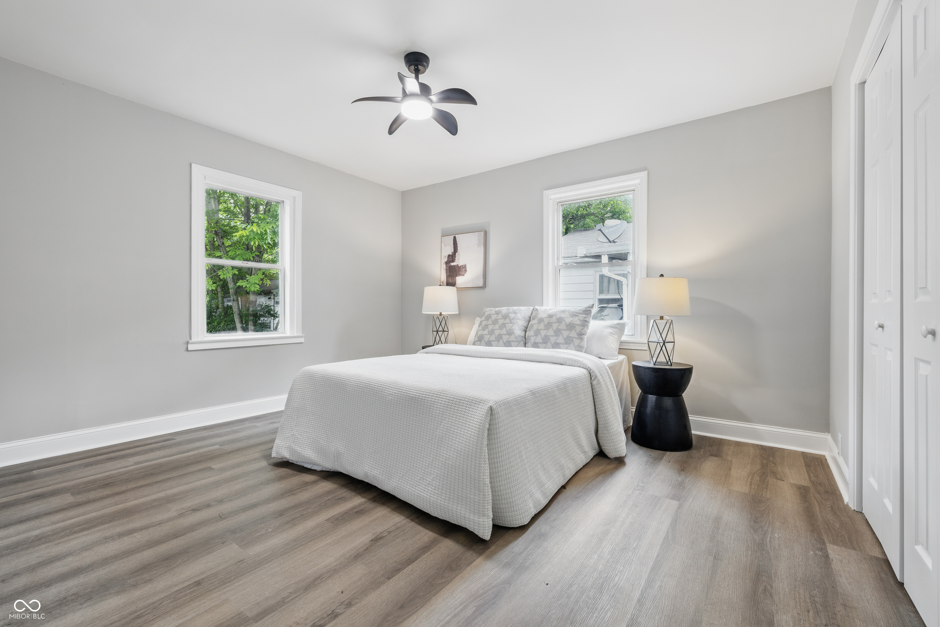 3334 N Chester Avenue