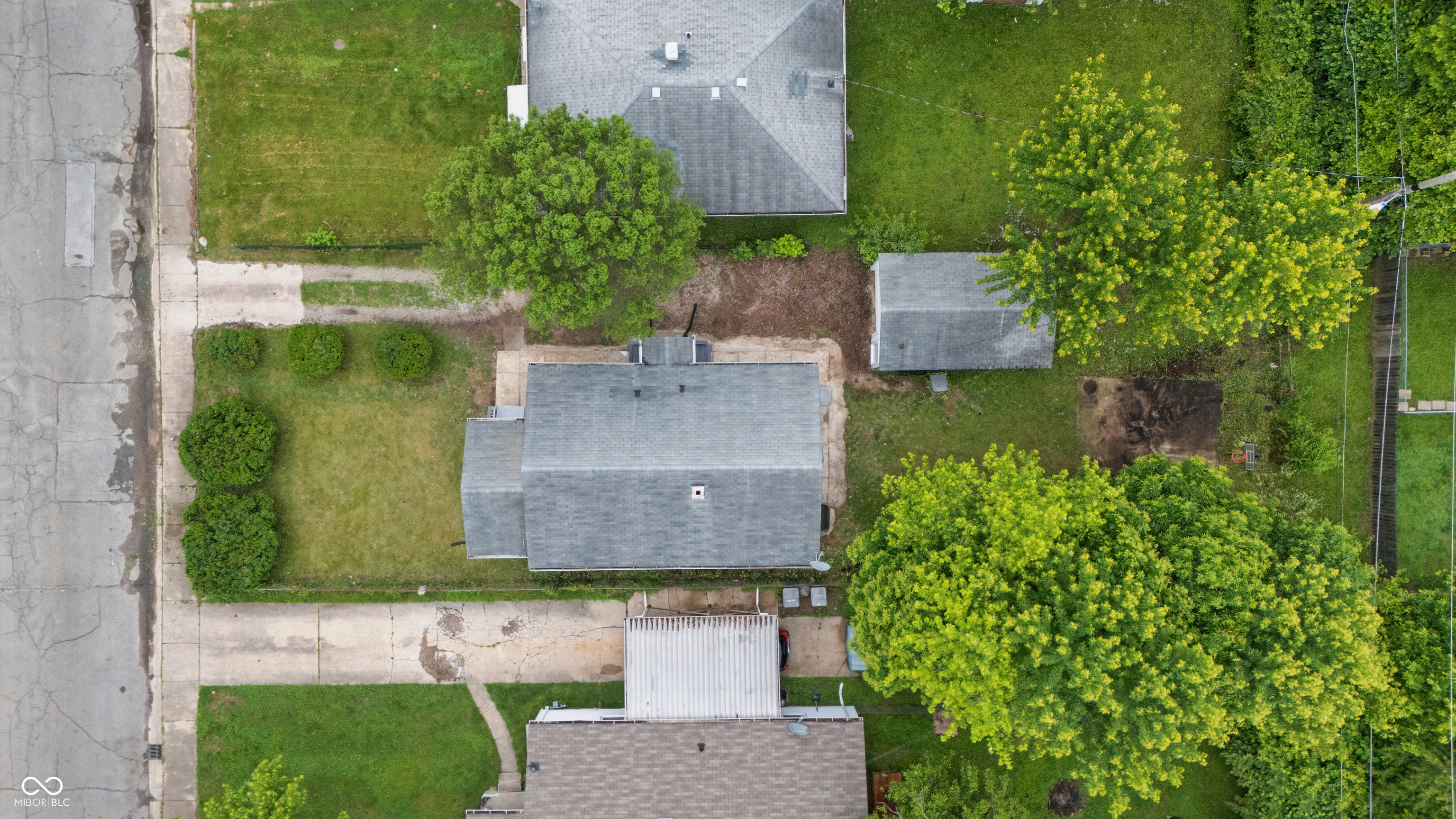 3334 N Chester Avenue