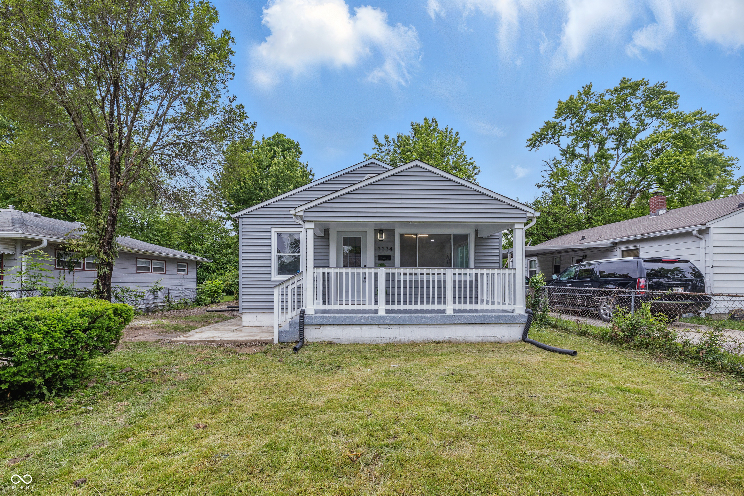 3334 N Chester Avenue