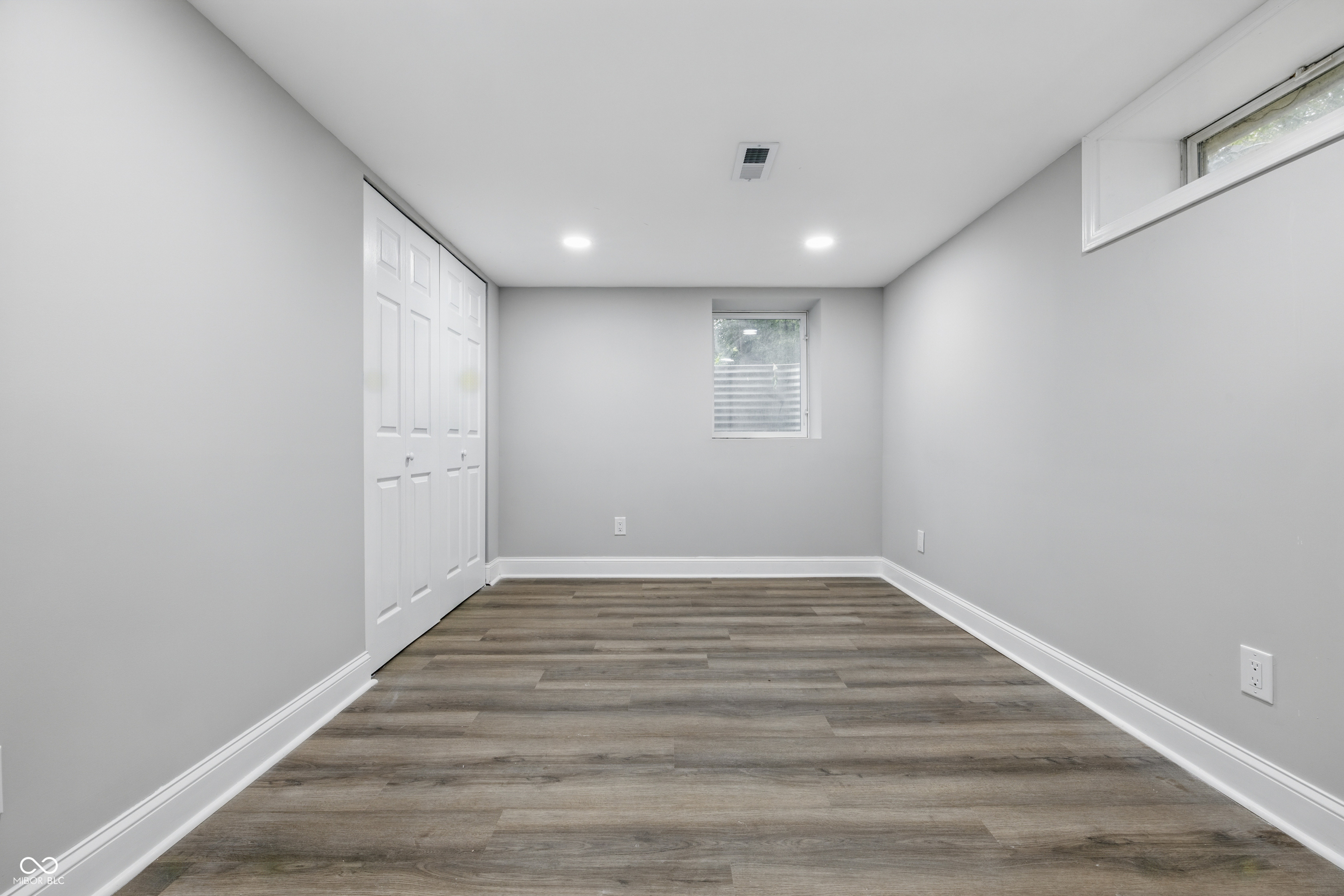 3334 N Chester Avenue